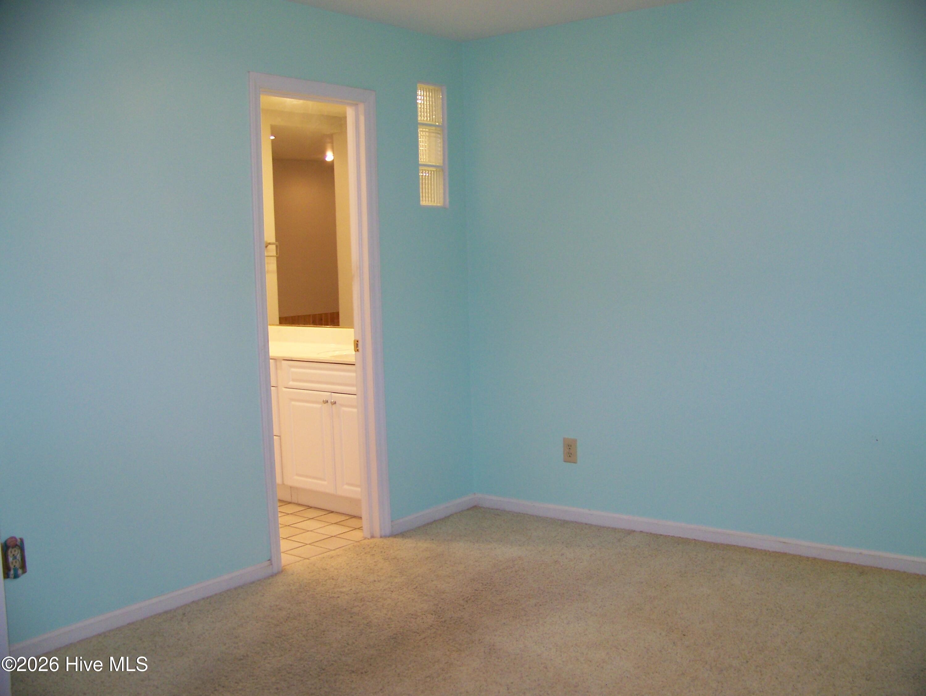 703 Cedarwood Village,Morehead City