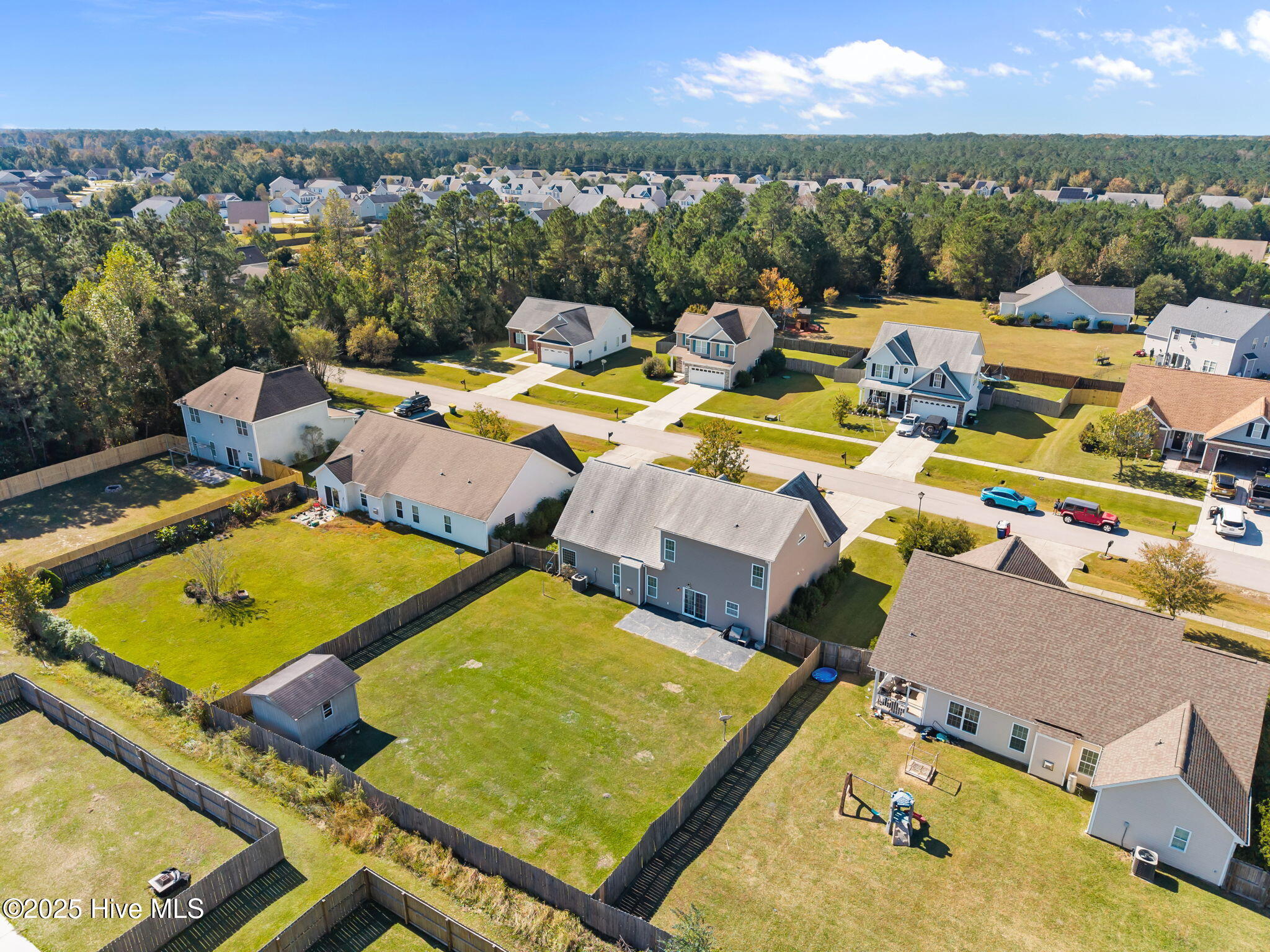 100532317 | Photo 43