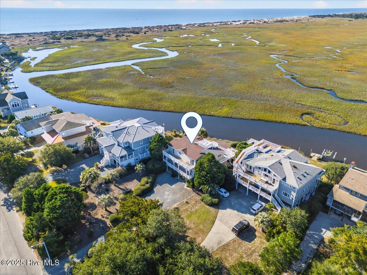 100543410 | Photo 100