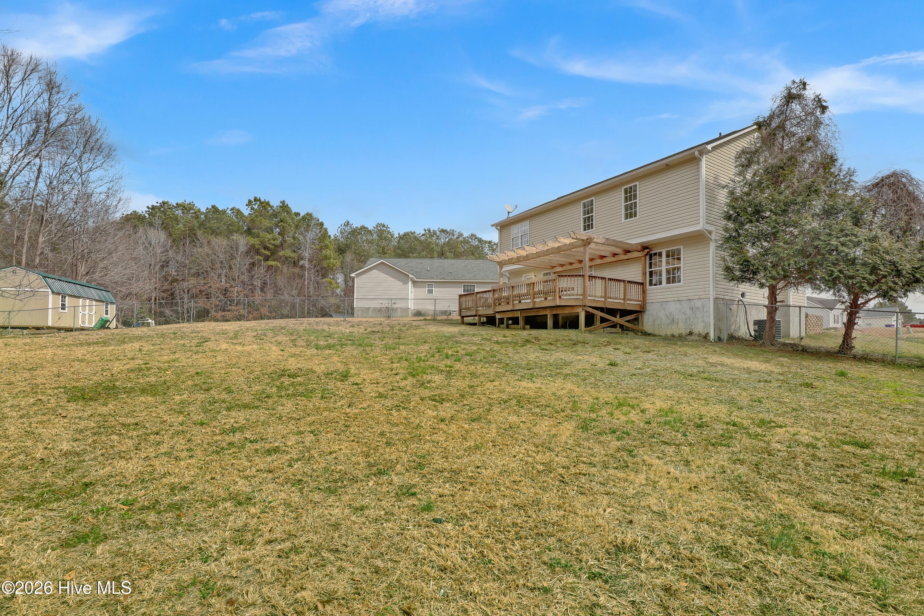 100556973 | Photo 30