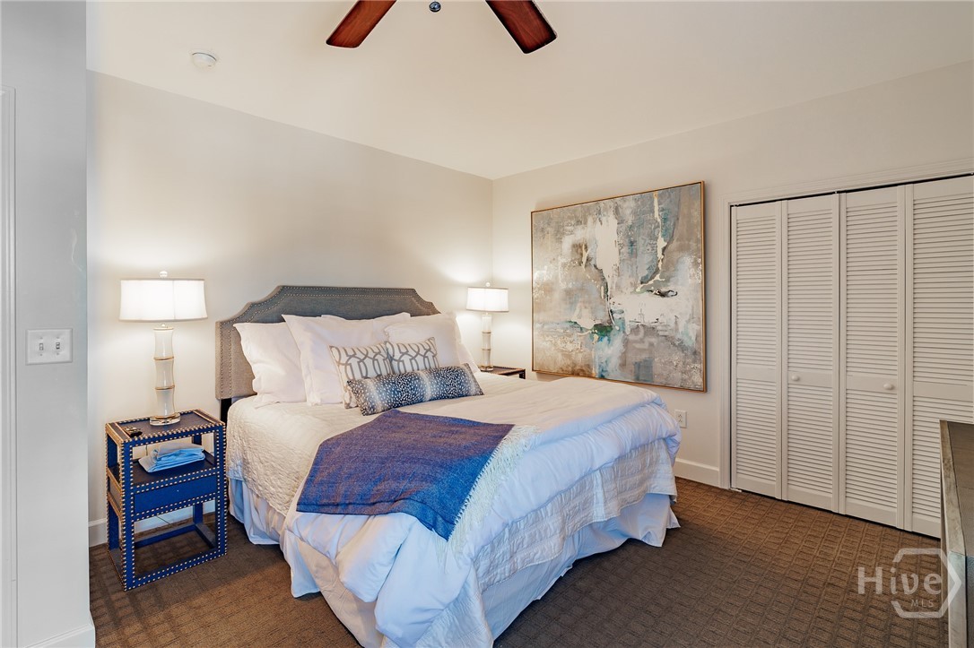 250 W Broad Street 714