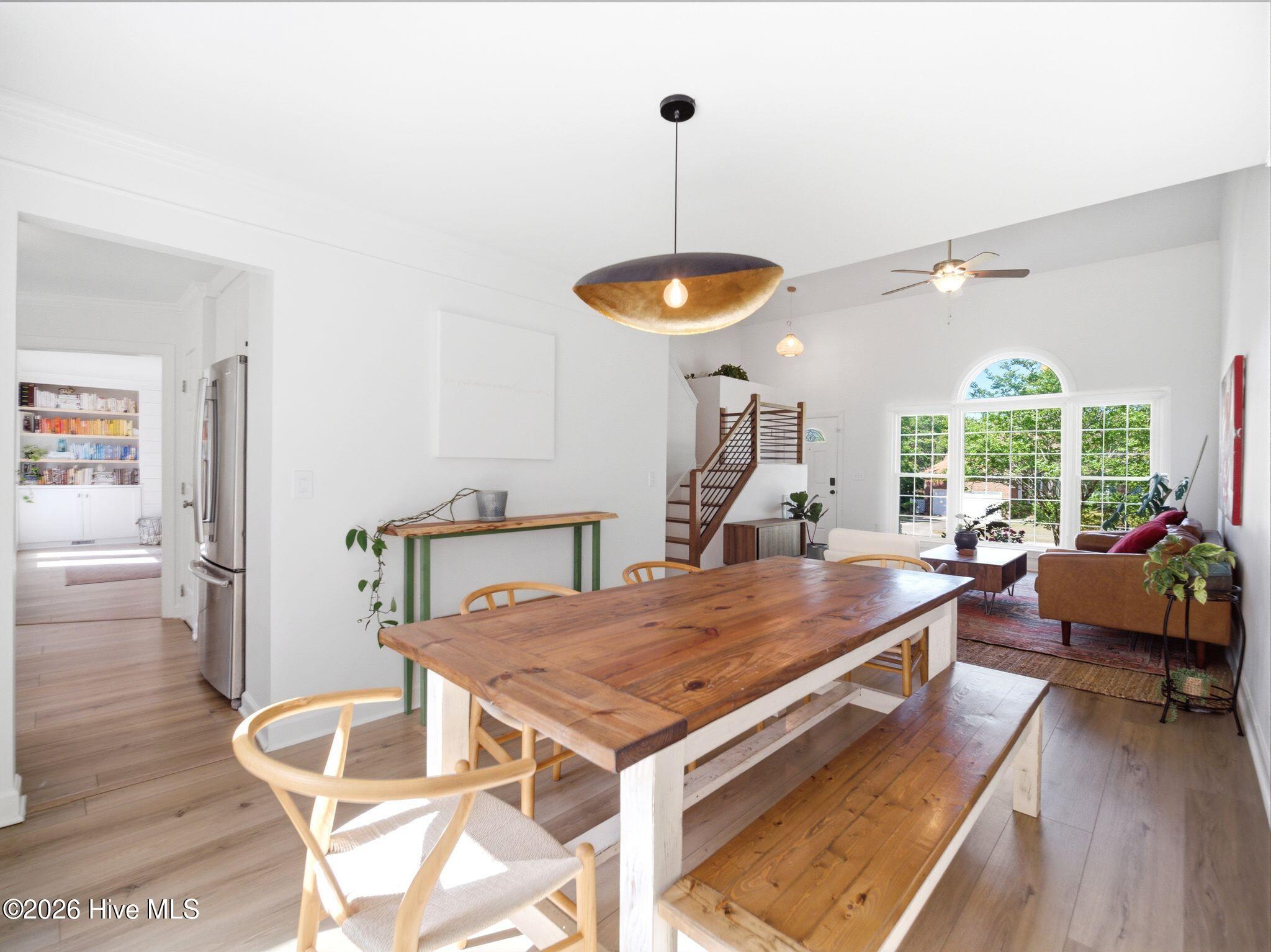 100568966 | Photo 15