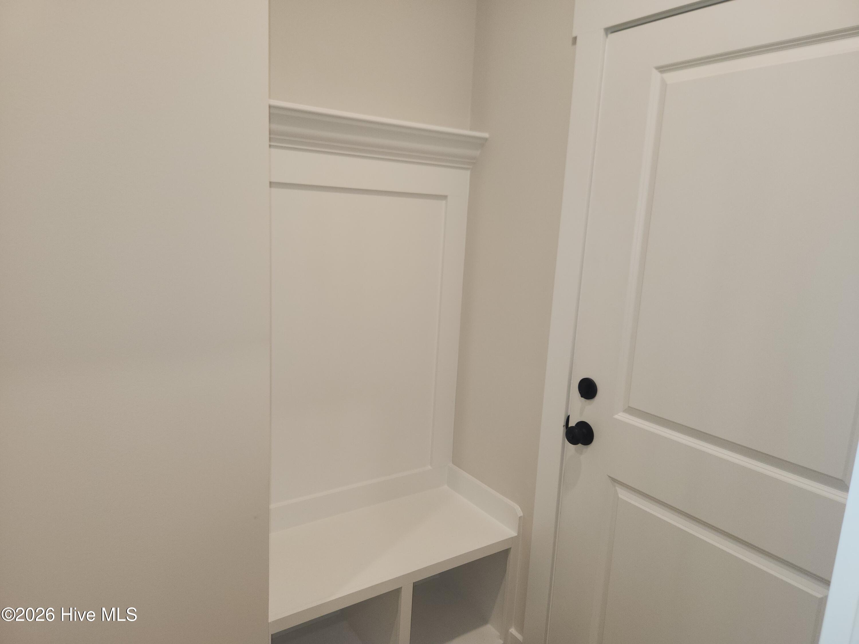 100545899 | Photo 34