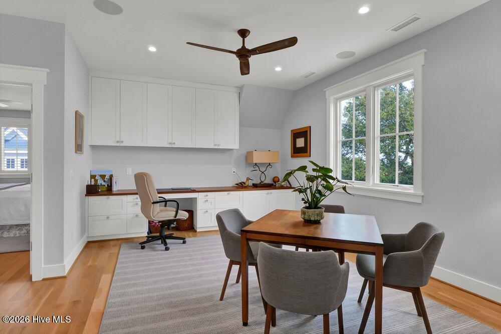 100552560 | Photo 34