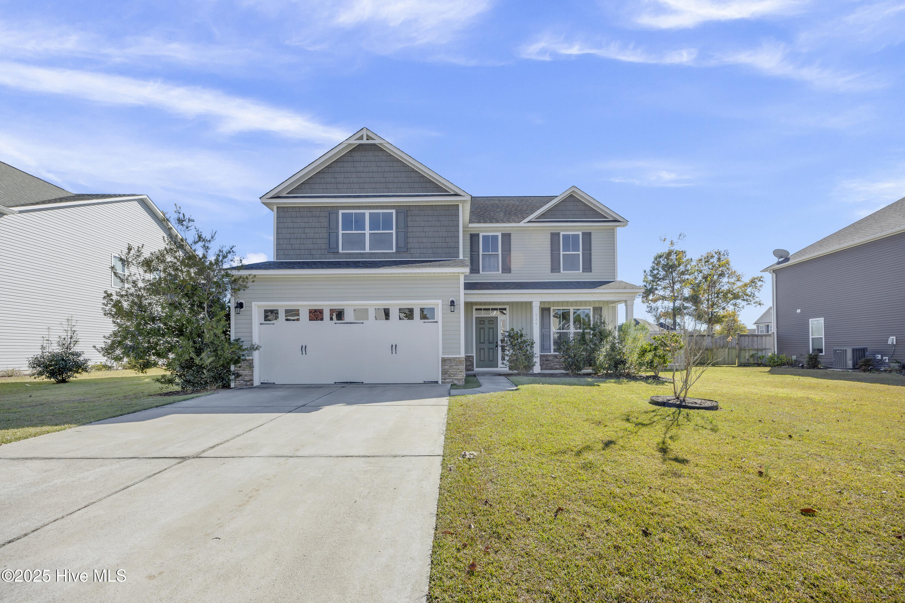 100542048 | Photo 31