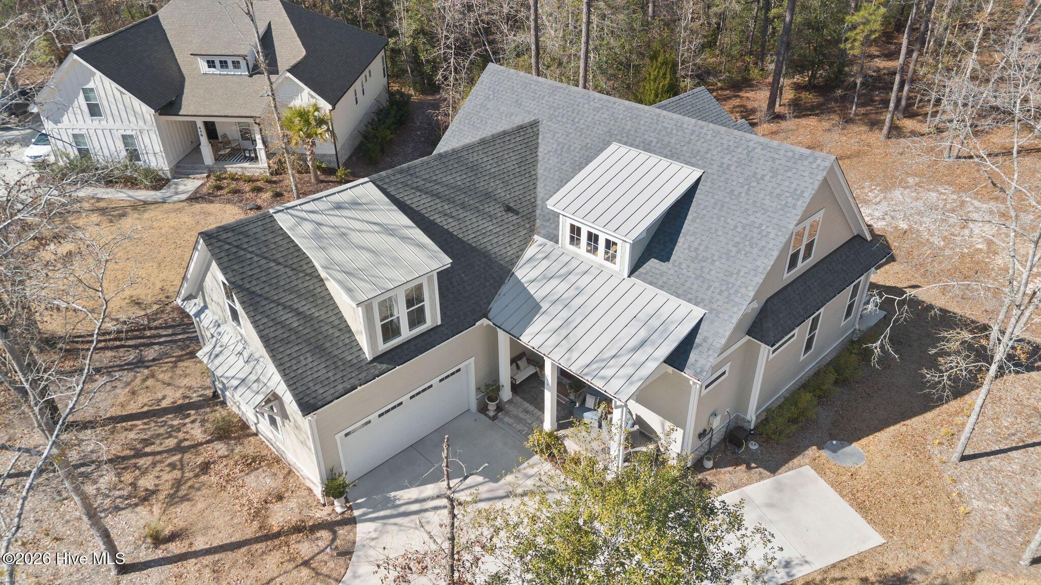 100551668 | Photo 90