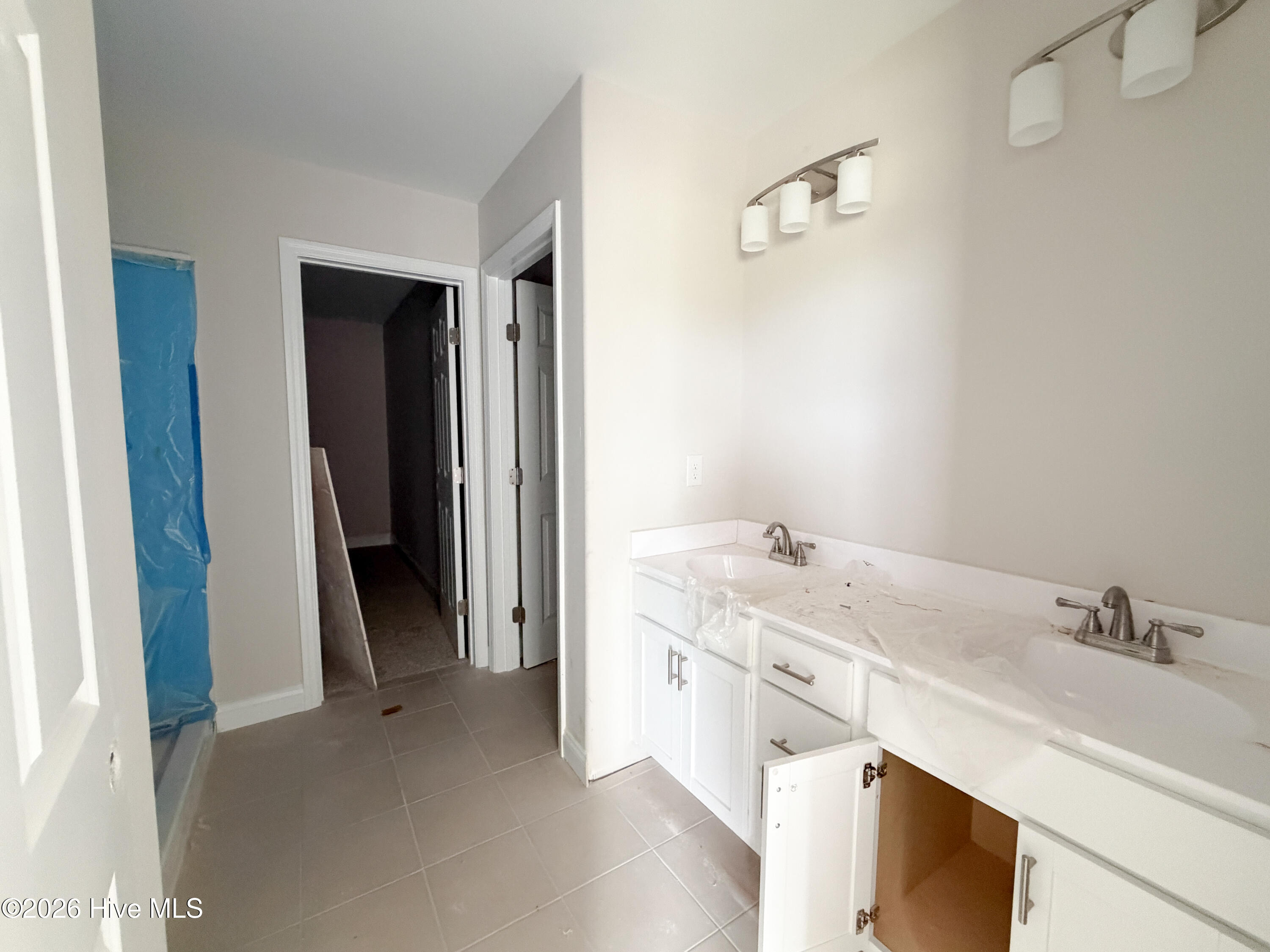 102 Rolling Water Lane,Peletier