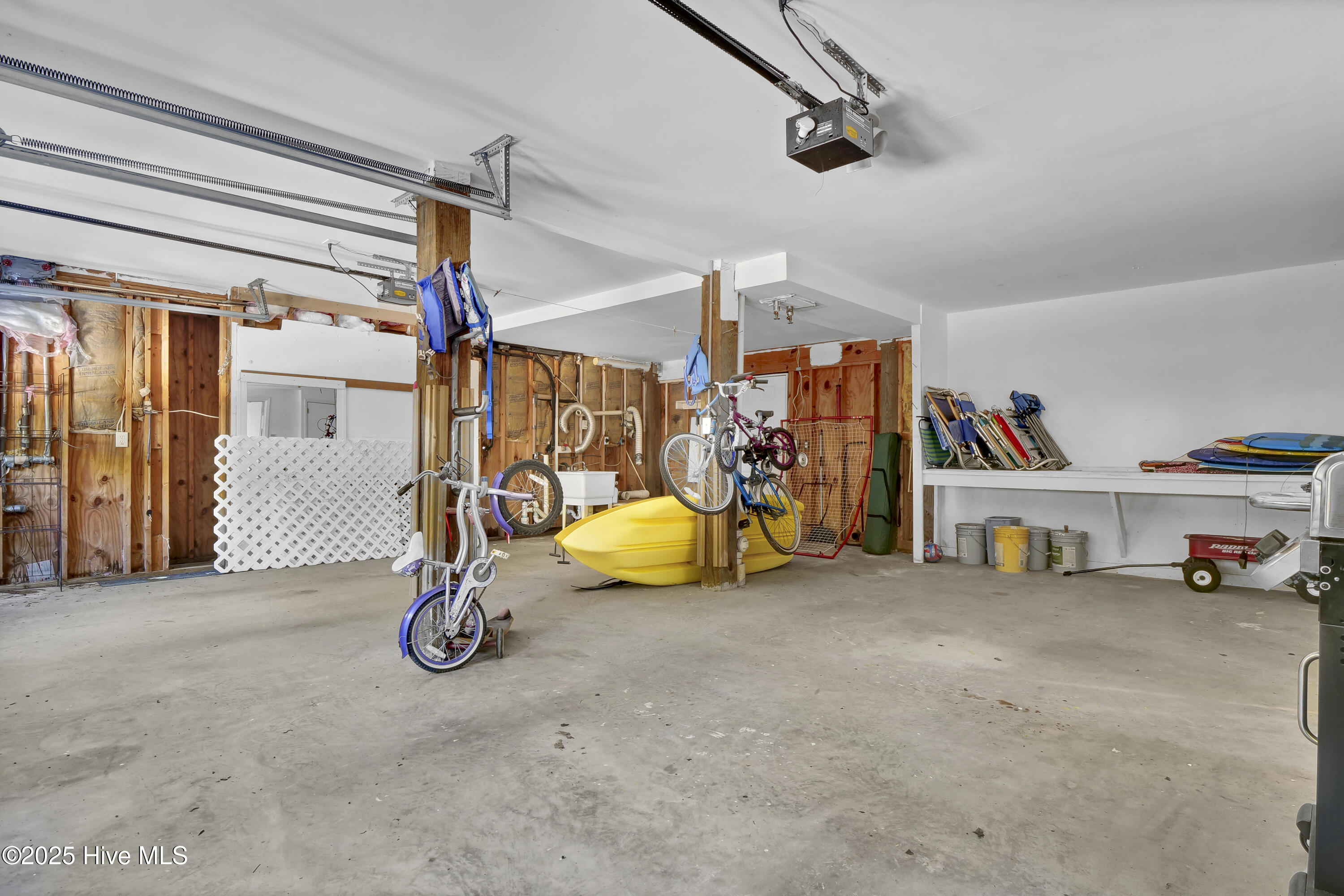 111 Cutlass Drive, Surf City, NC, 28445