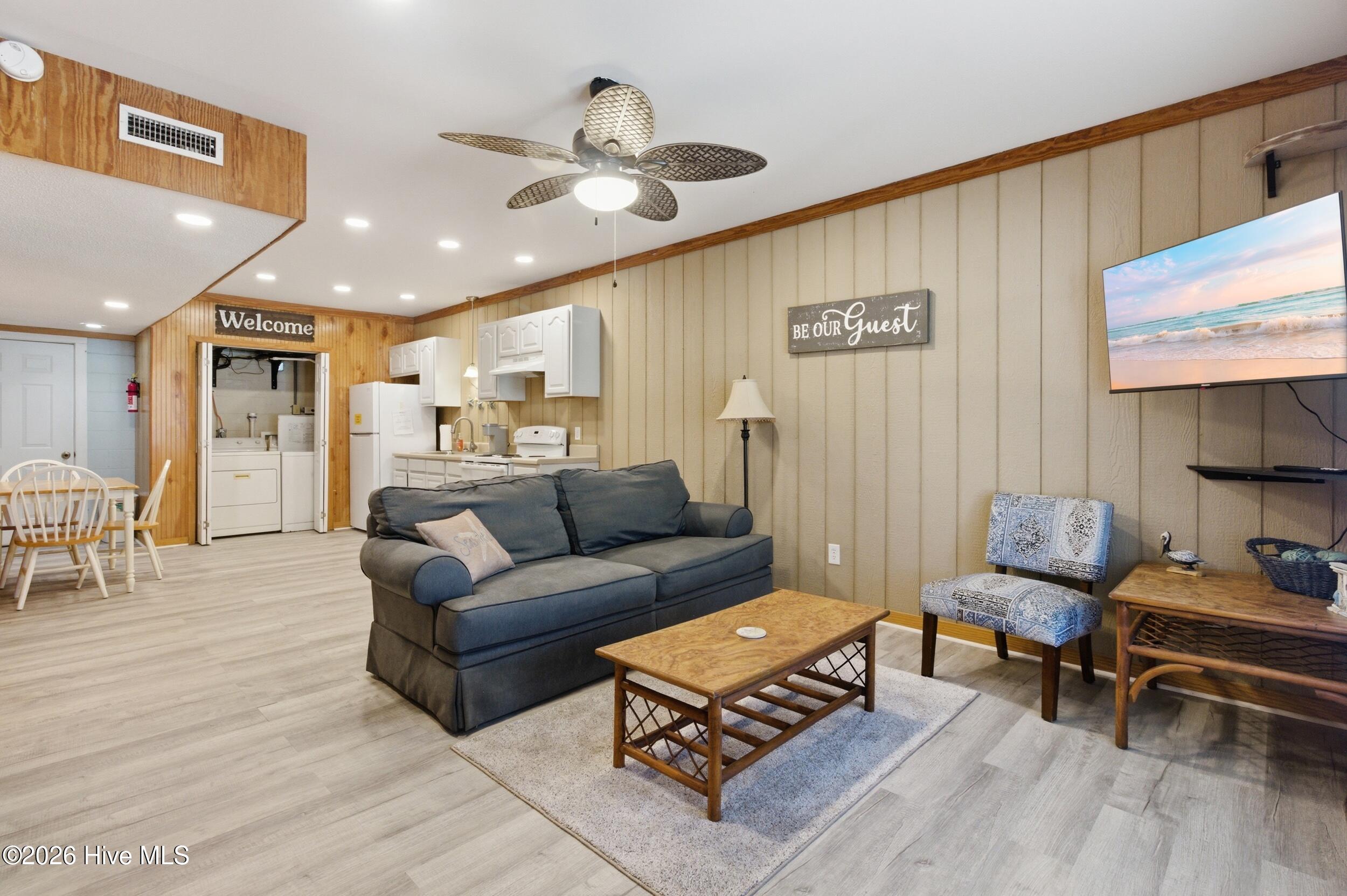 360 Island Road,Harkers Island