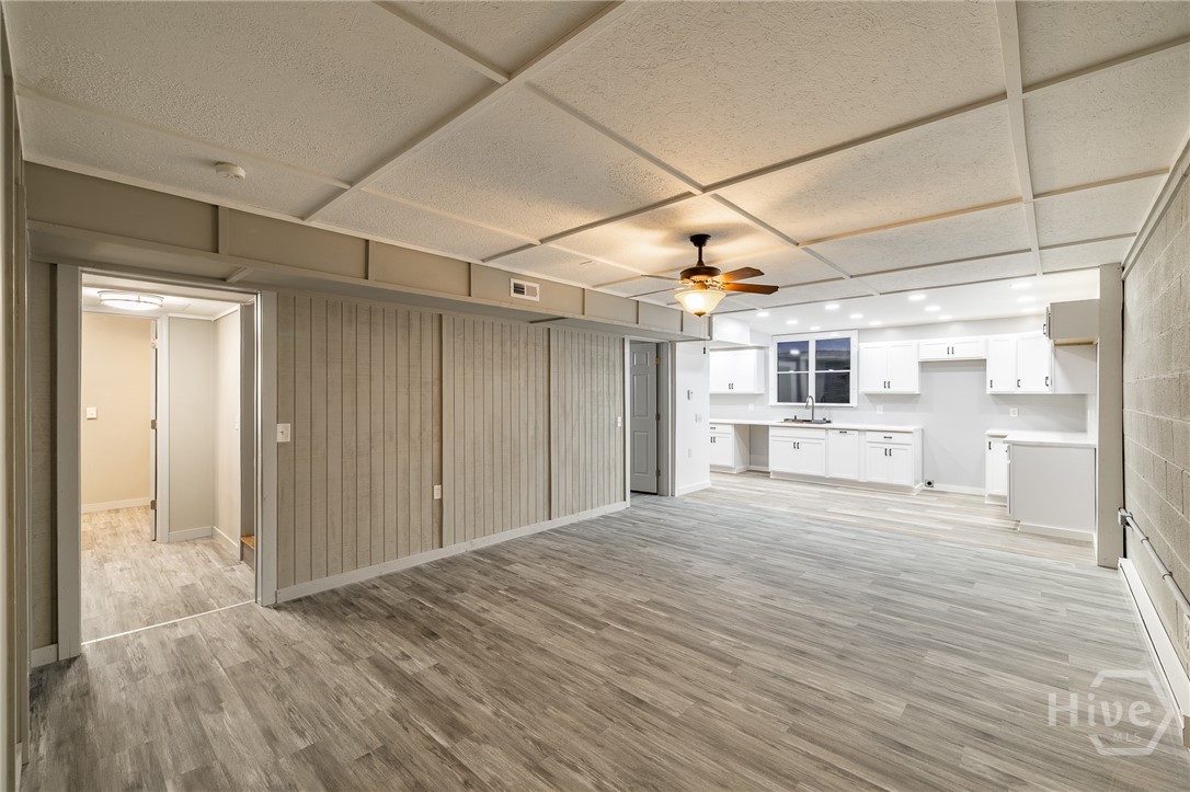 65 Lexington Carlton Road