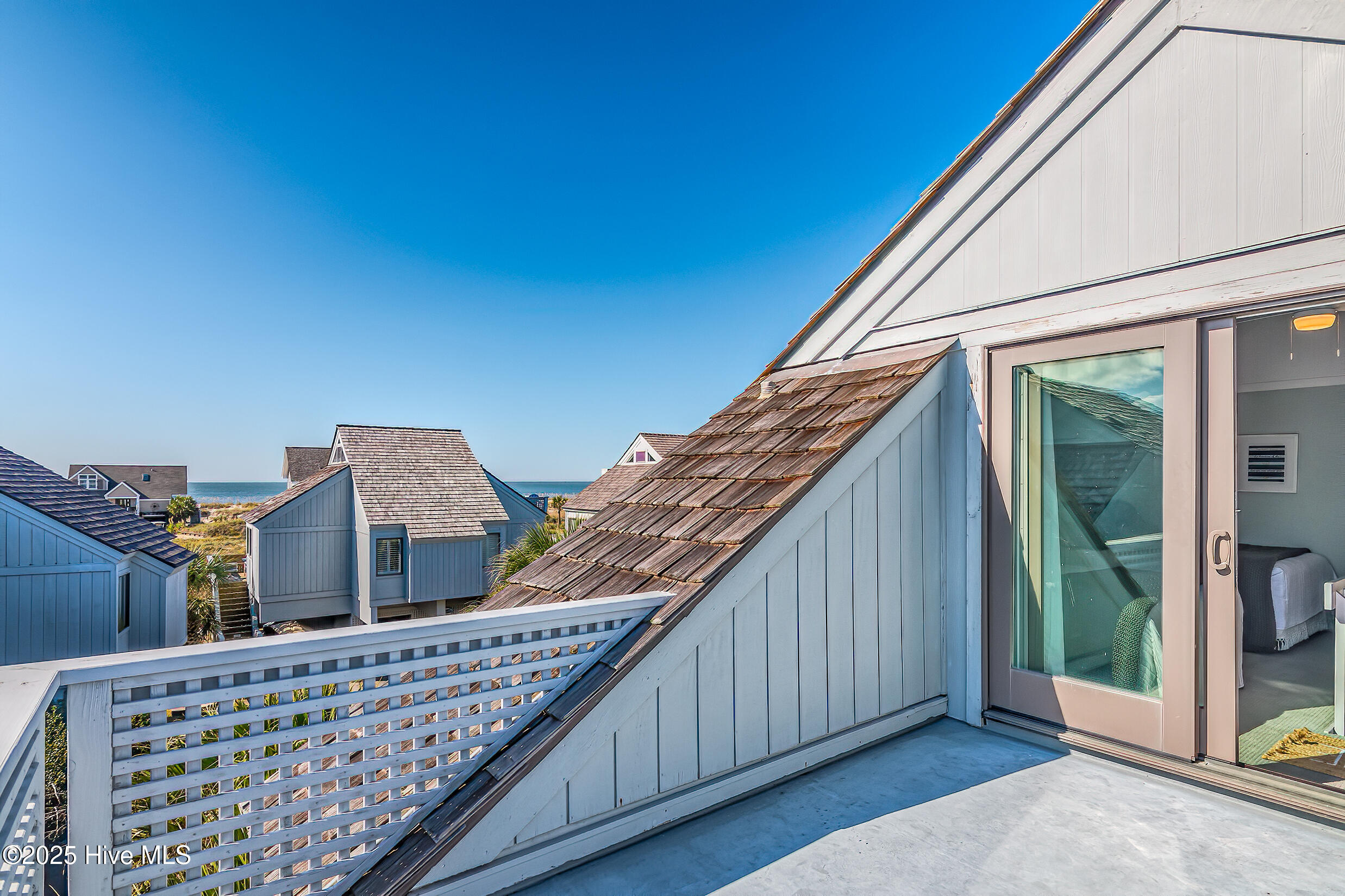 Homes for sale in Bald Head Island, NC | 305 S Bald Head Wynd #17, Bald Head Island, NC 28461 | MLS# 100526215