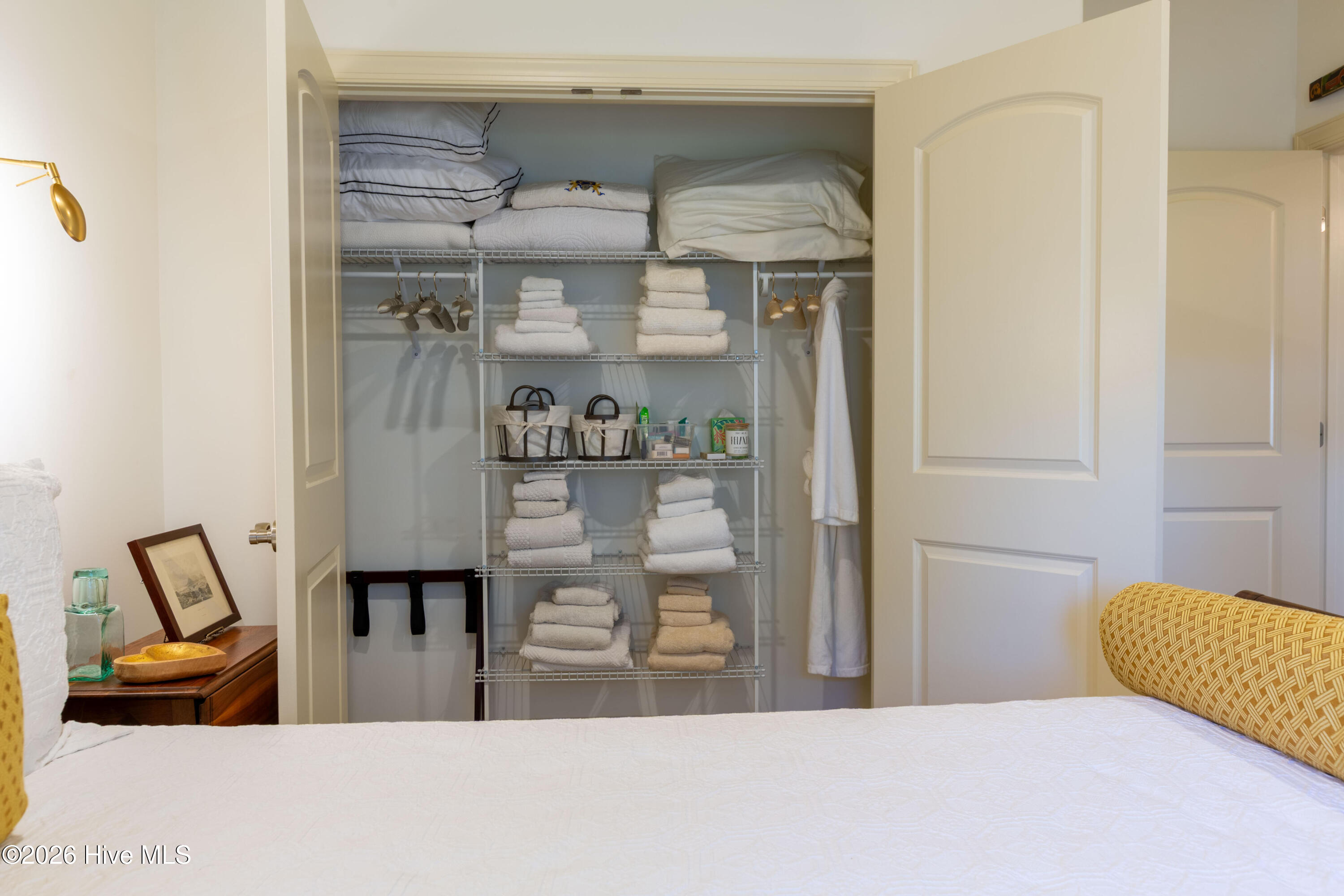 100550328 | Photo 19