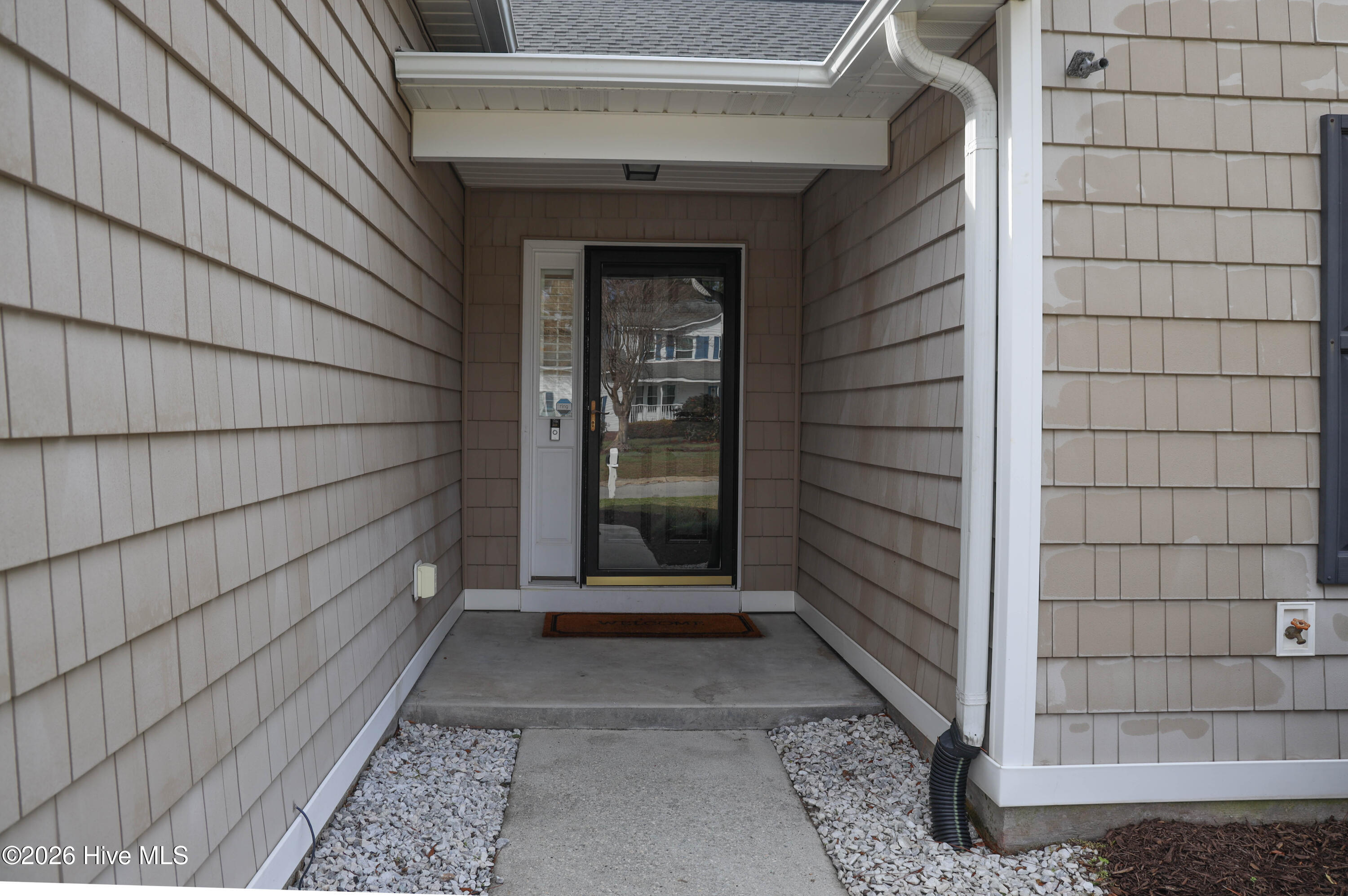 100559708 | Photo 76