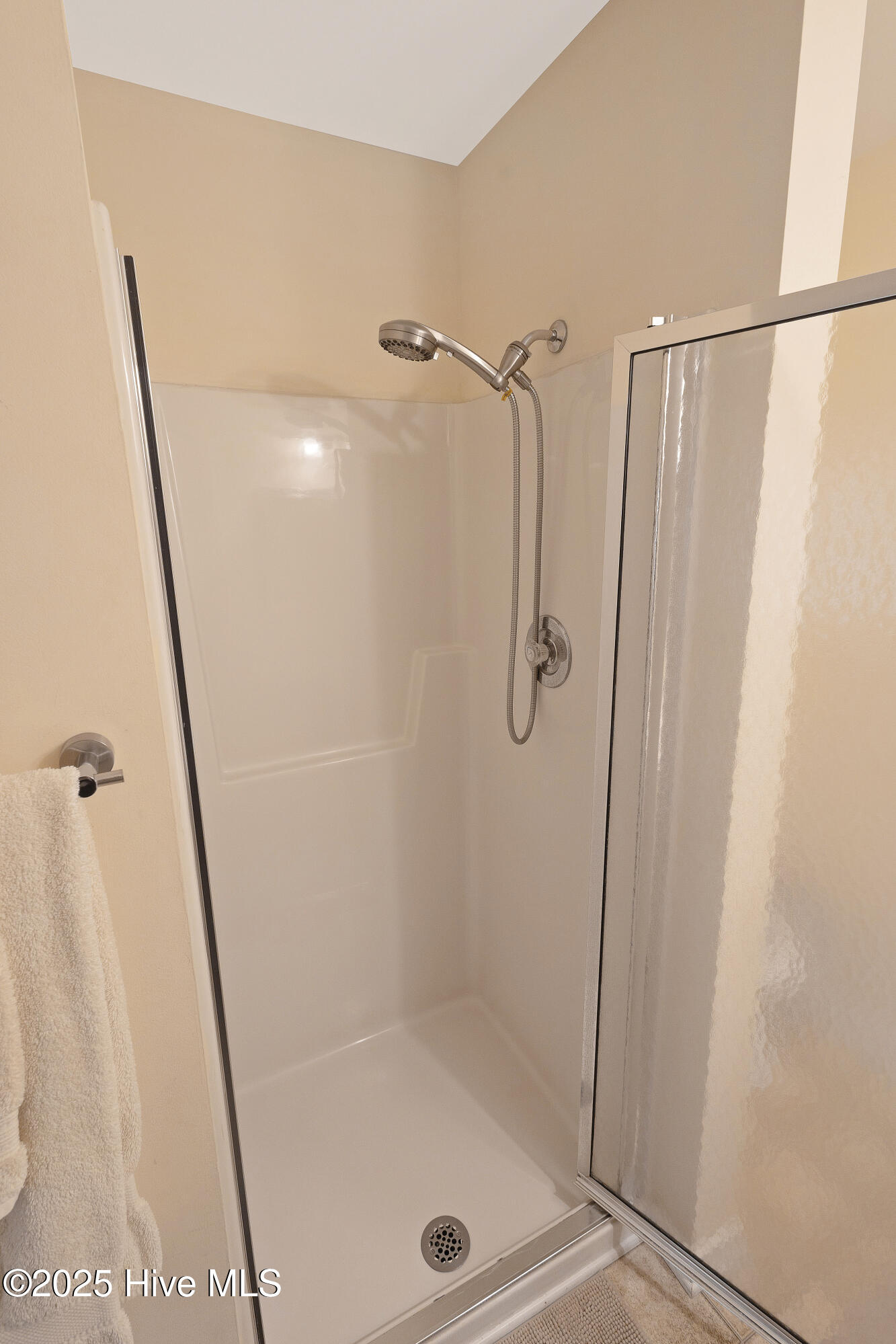 100547069 | Photo 13