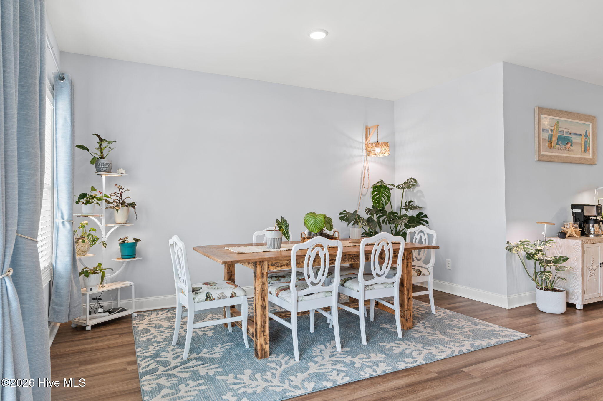 100556728 | Photo 22