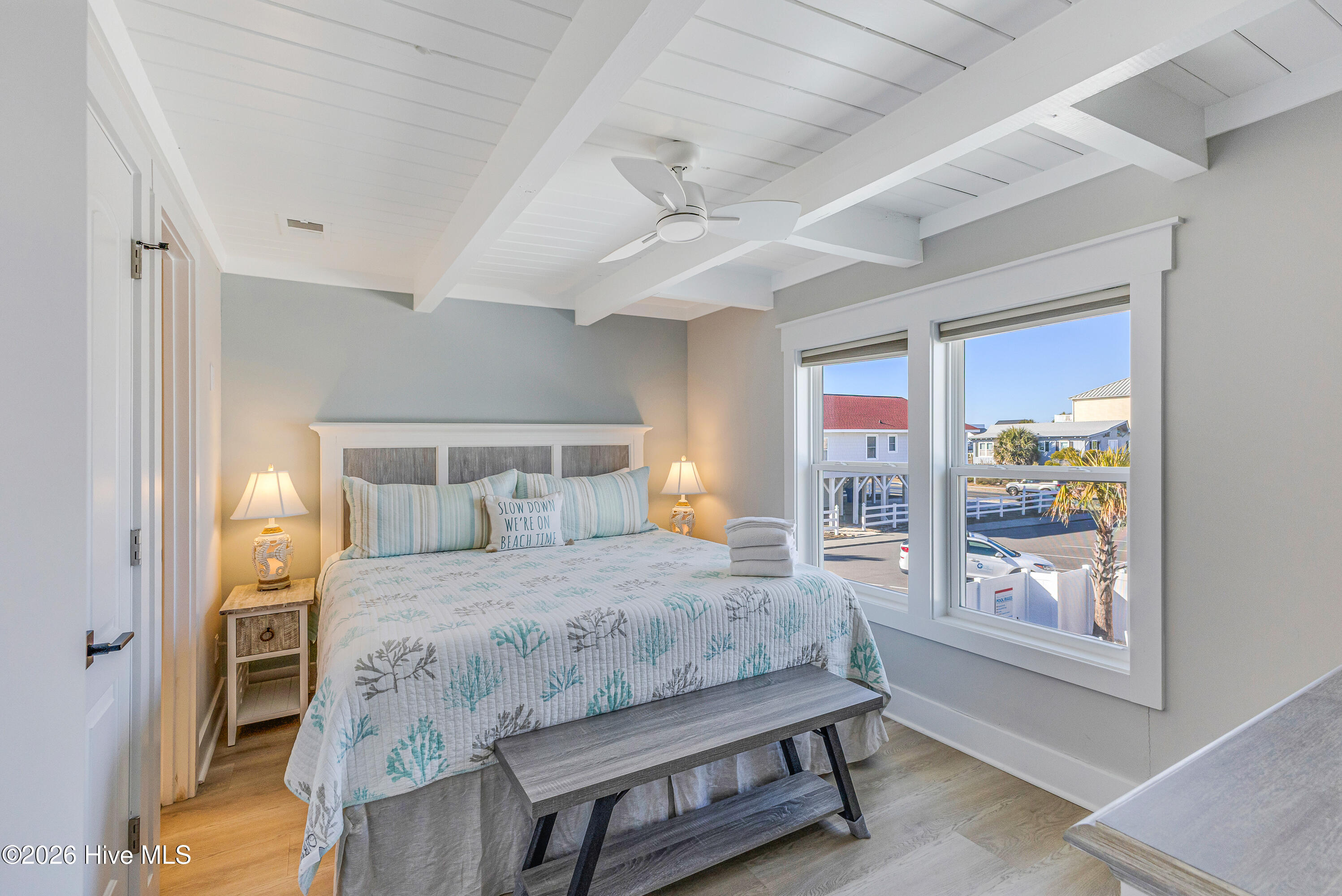 100547923 | Photo 17