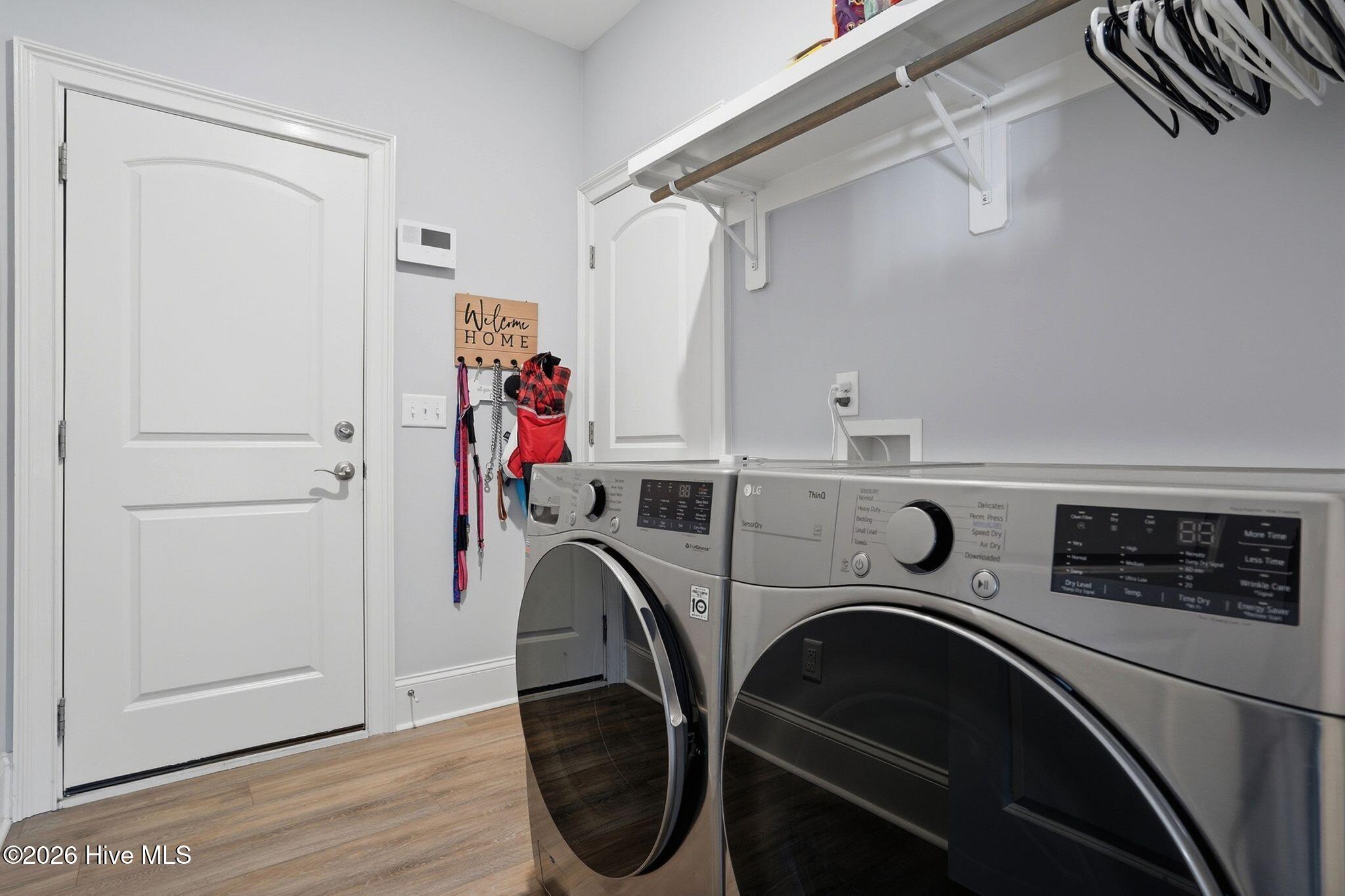 100556850 | Photo 36