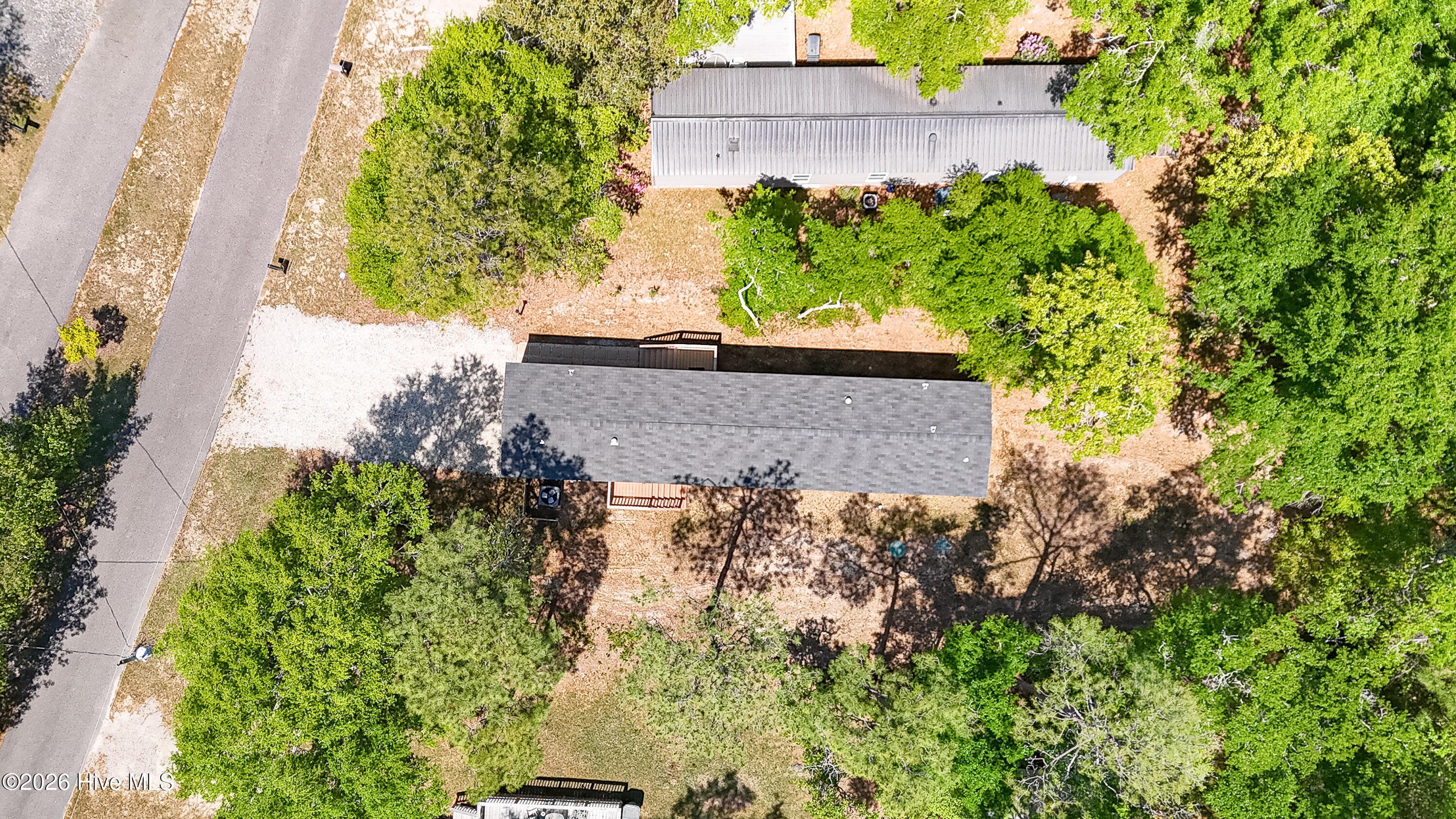 100568347 | Photo 36