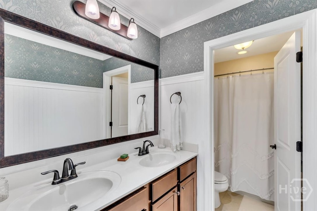 Full bath on second floor