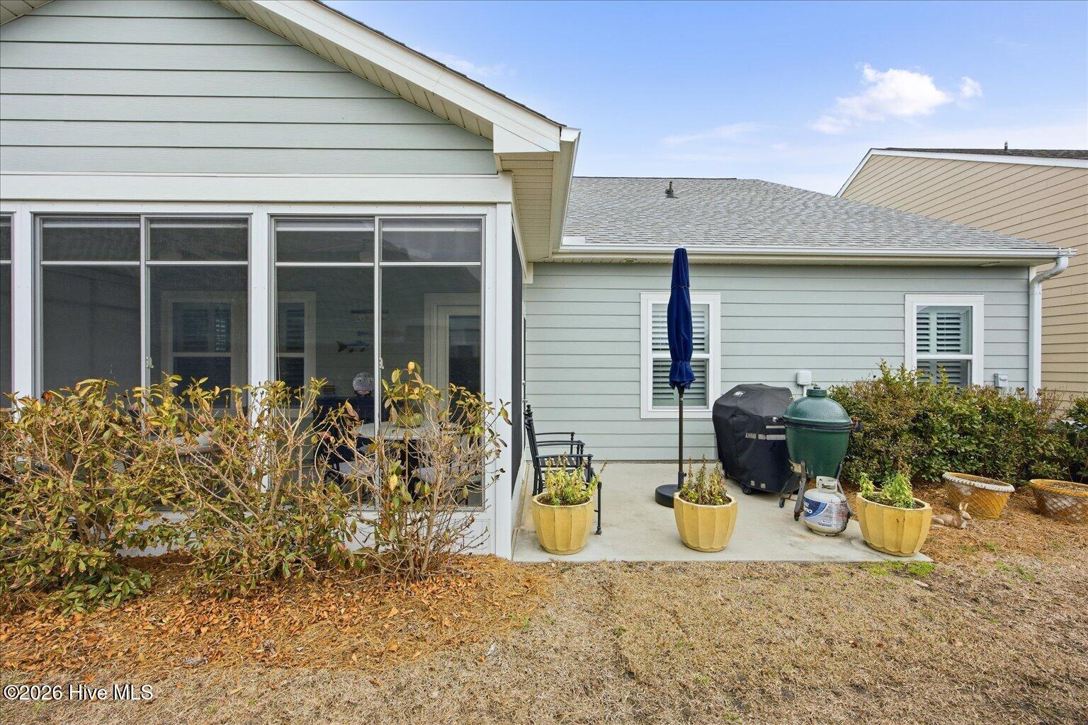 100558980 | Photo 42