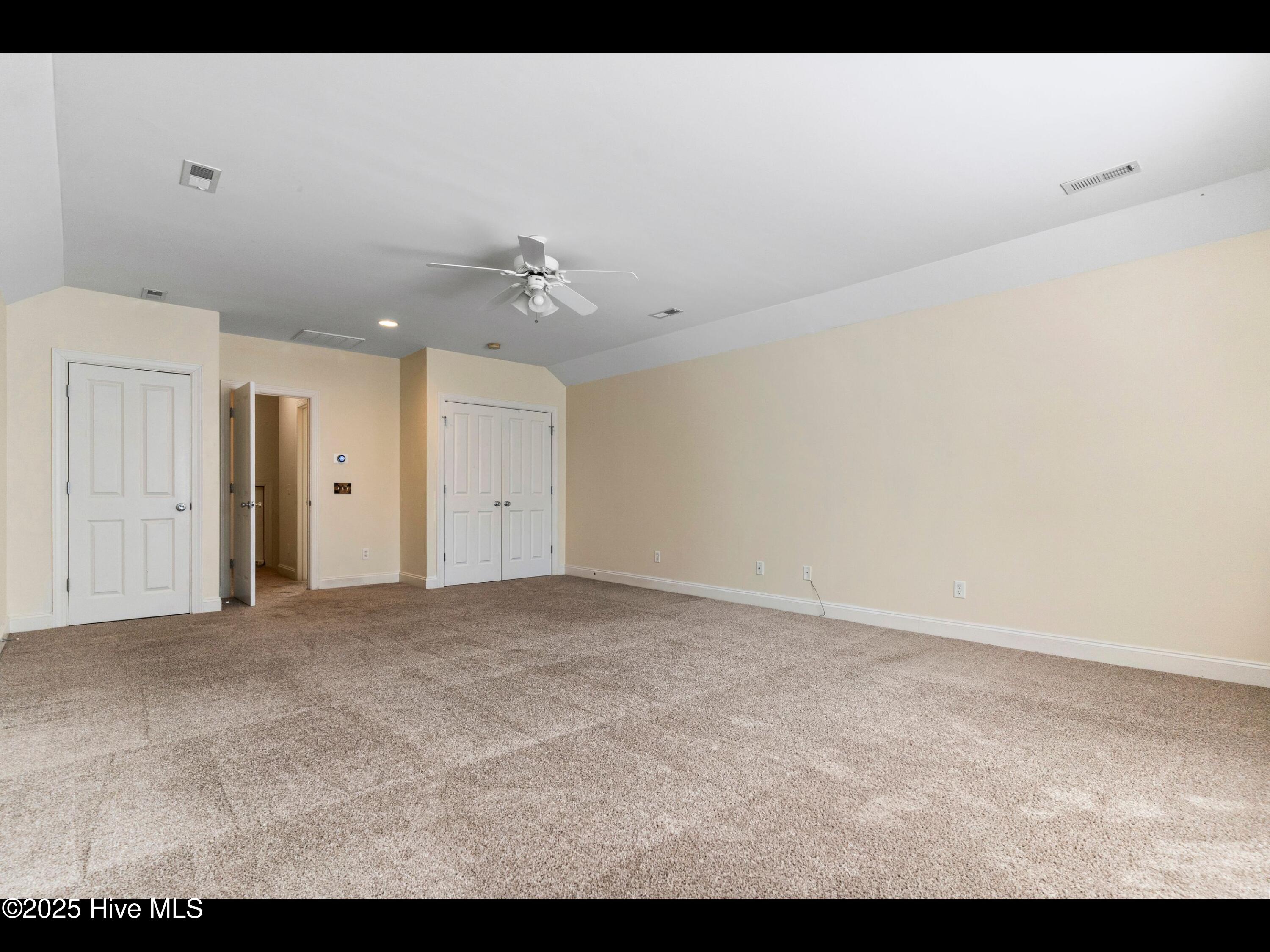 100509551 | Photo 29