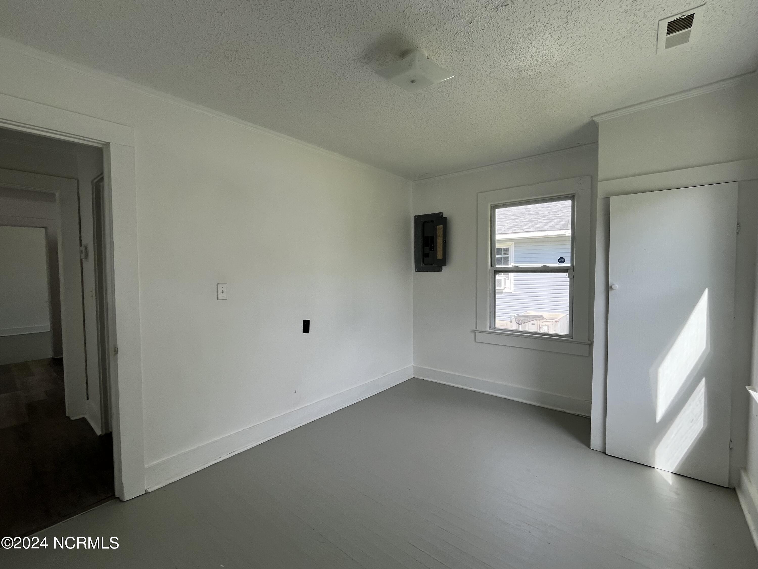 100564112 | Photo 19