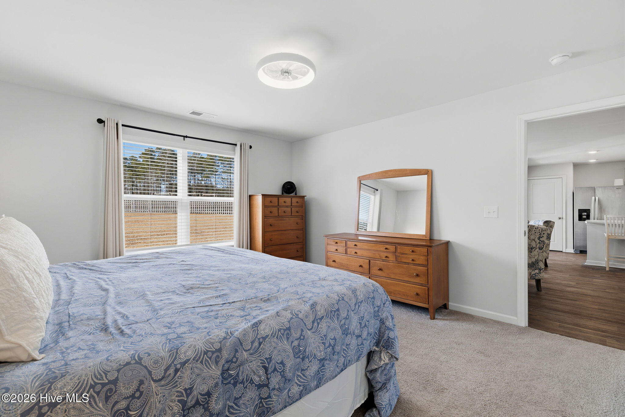 100553994 | Photo 24