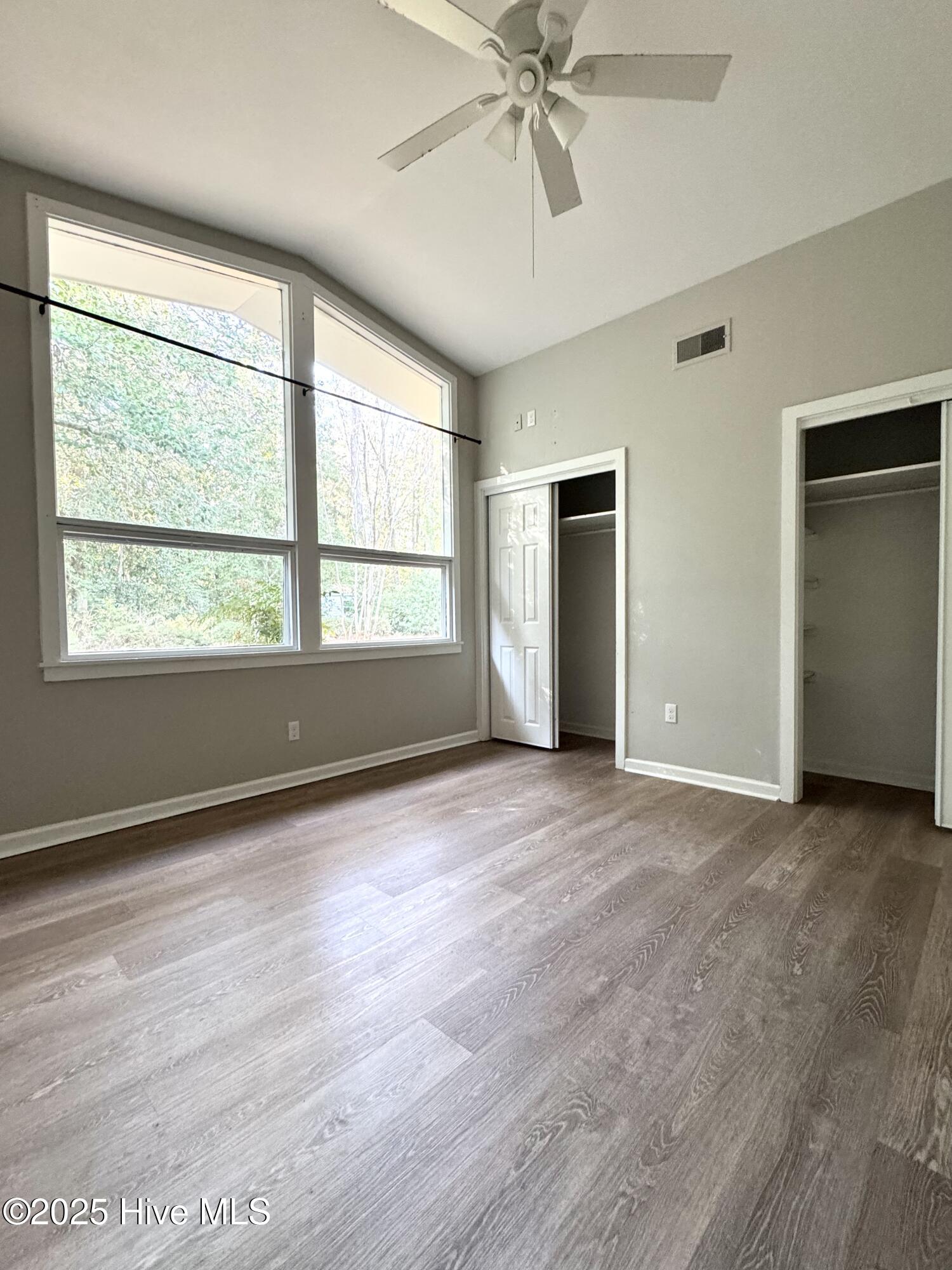 100544831 | Photo 17