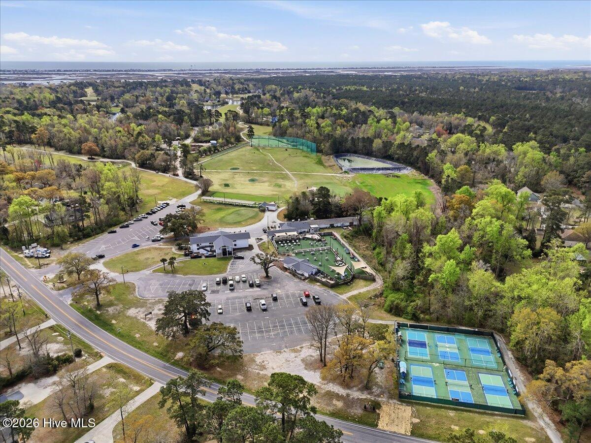 100563011 | Photo 57