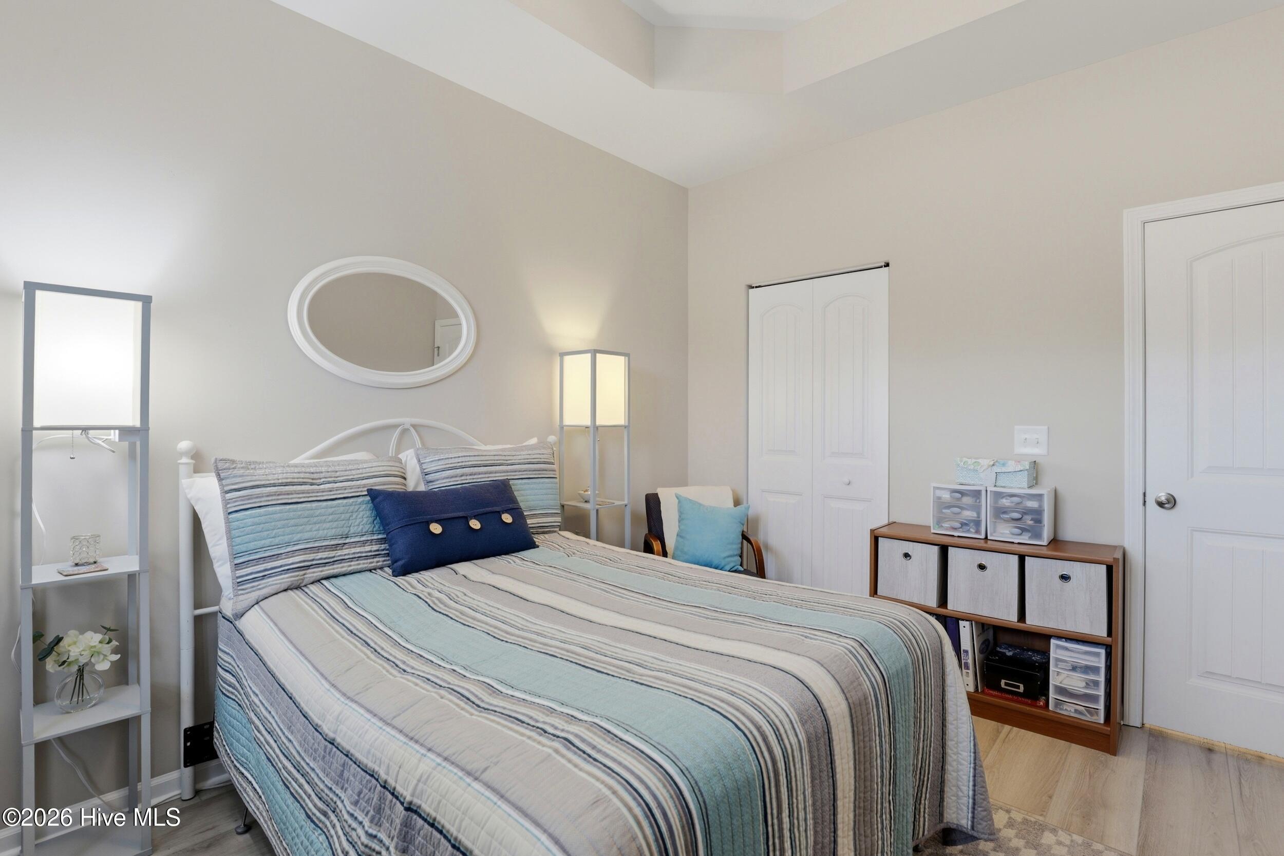 100559170 | Photo 26