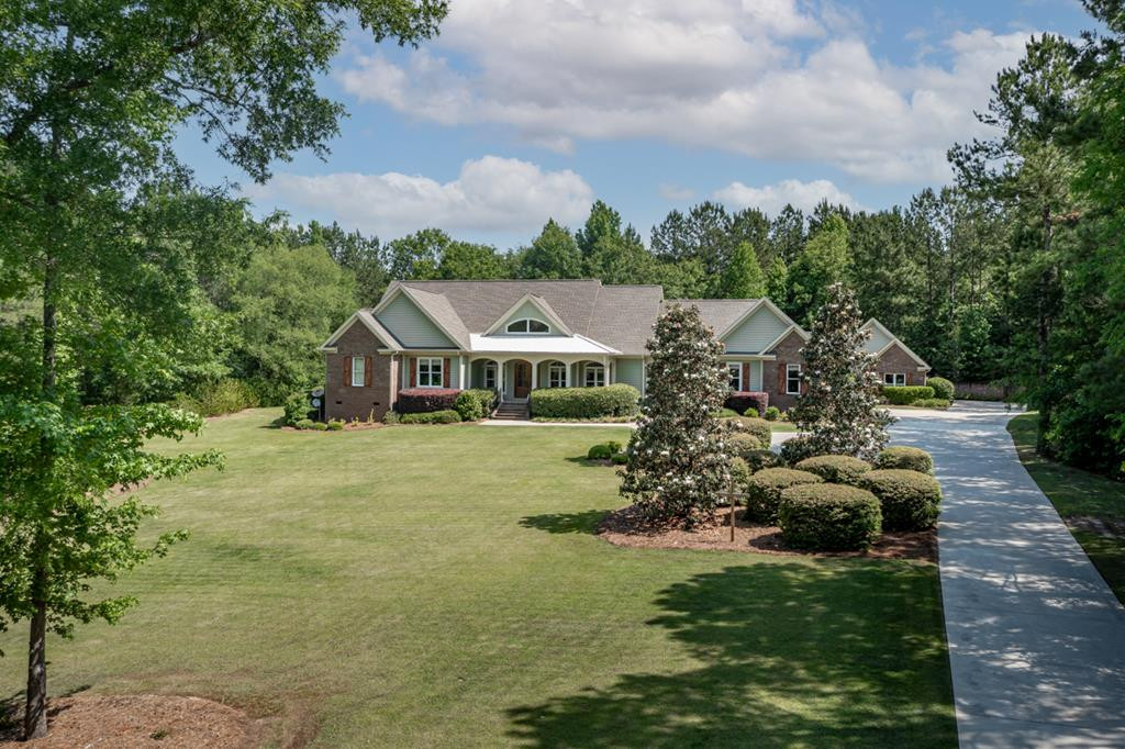 Front View of Home w/ Landscape
