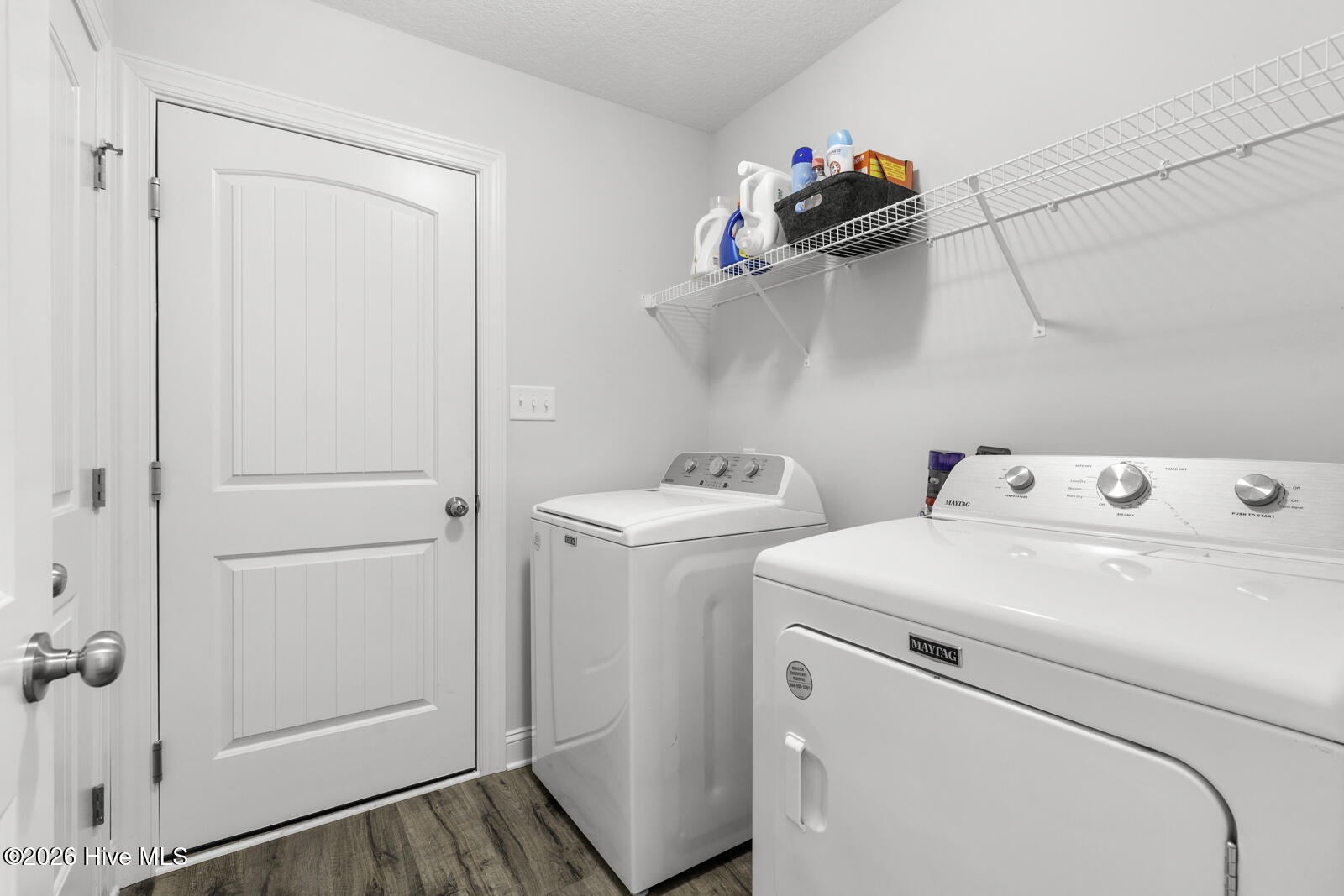 100563799 | Photo 20