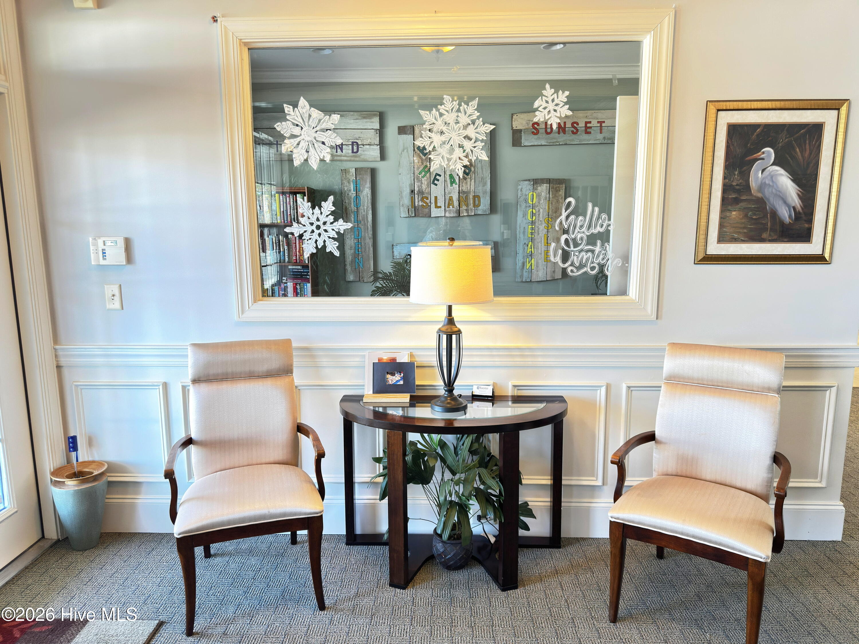 100548790 | Photo 47