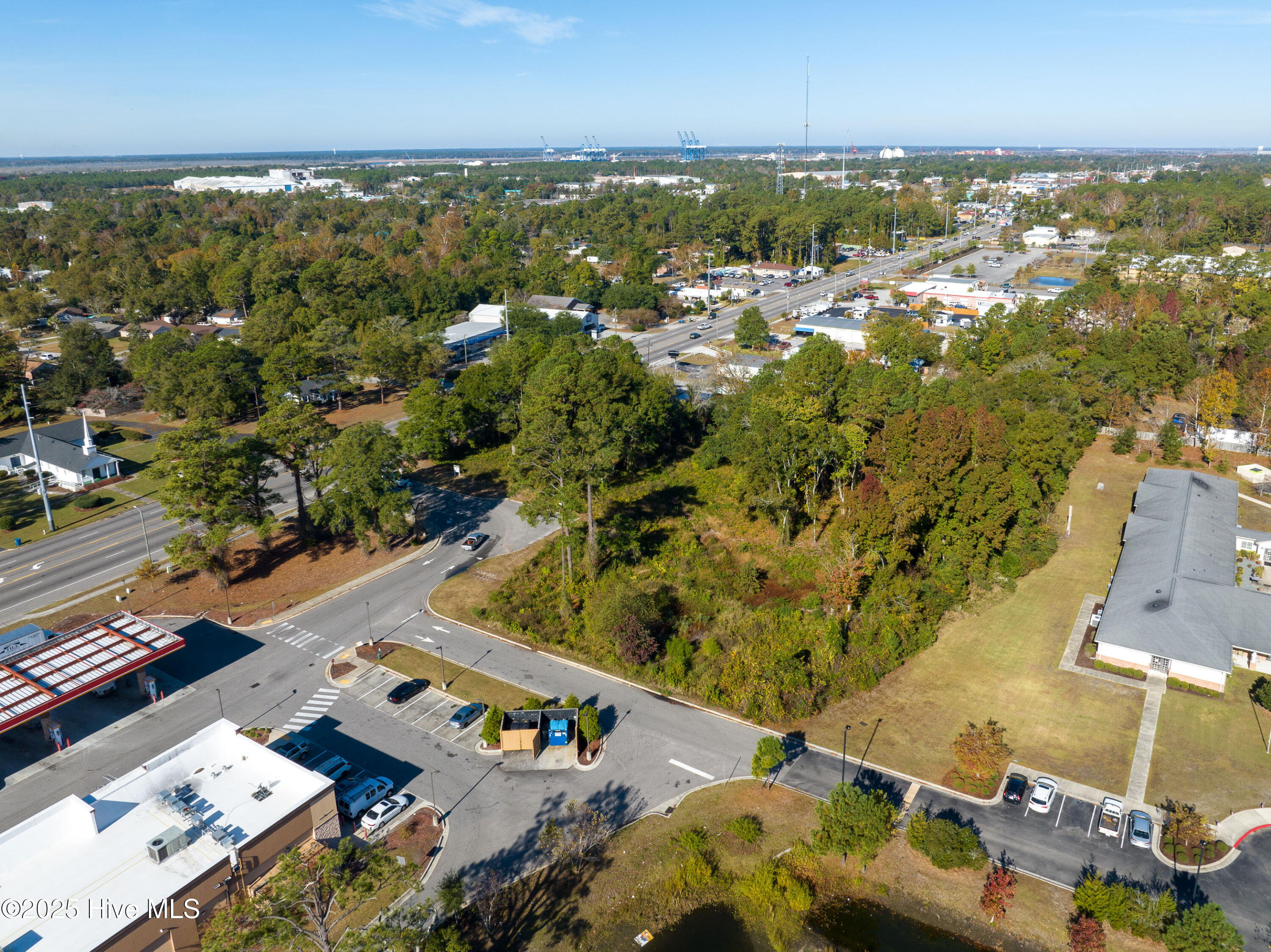 100540457 | Photo 22