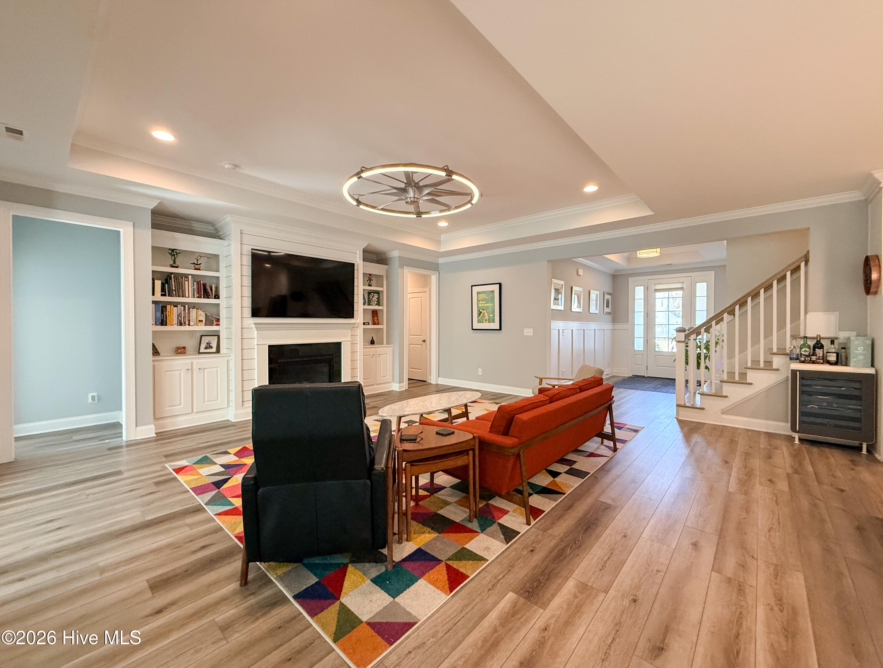 100567915 | Photo 14