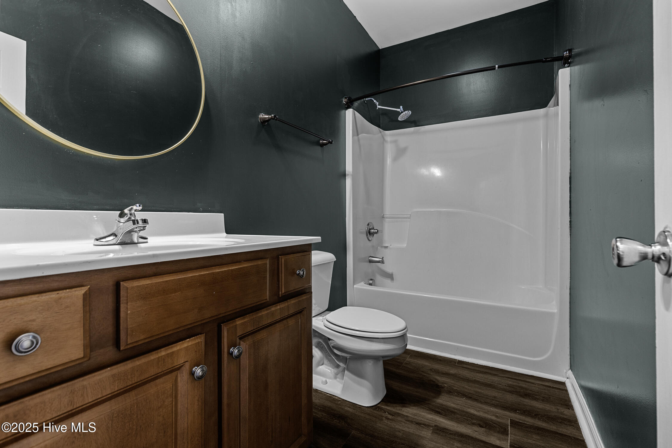 100545570 | Photo 18