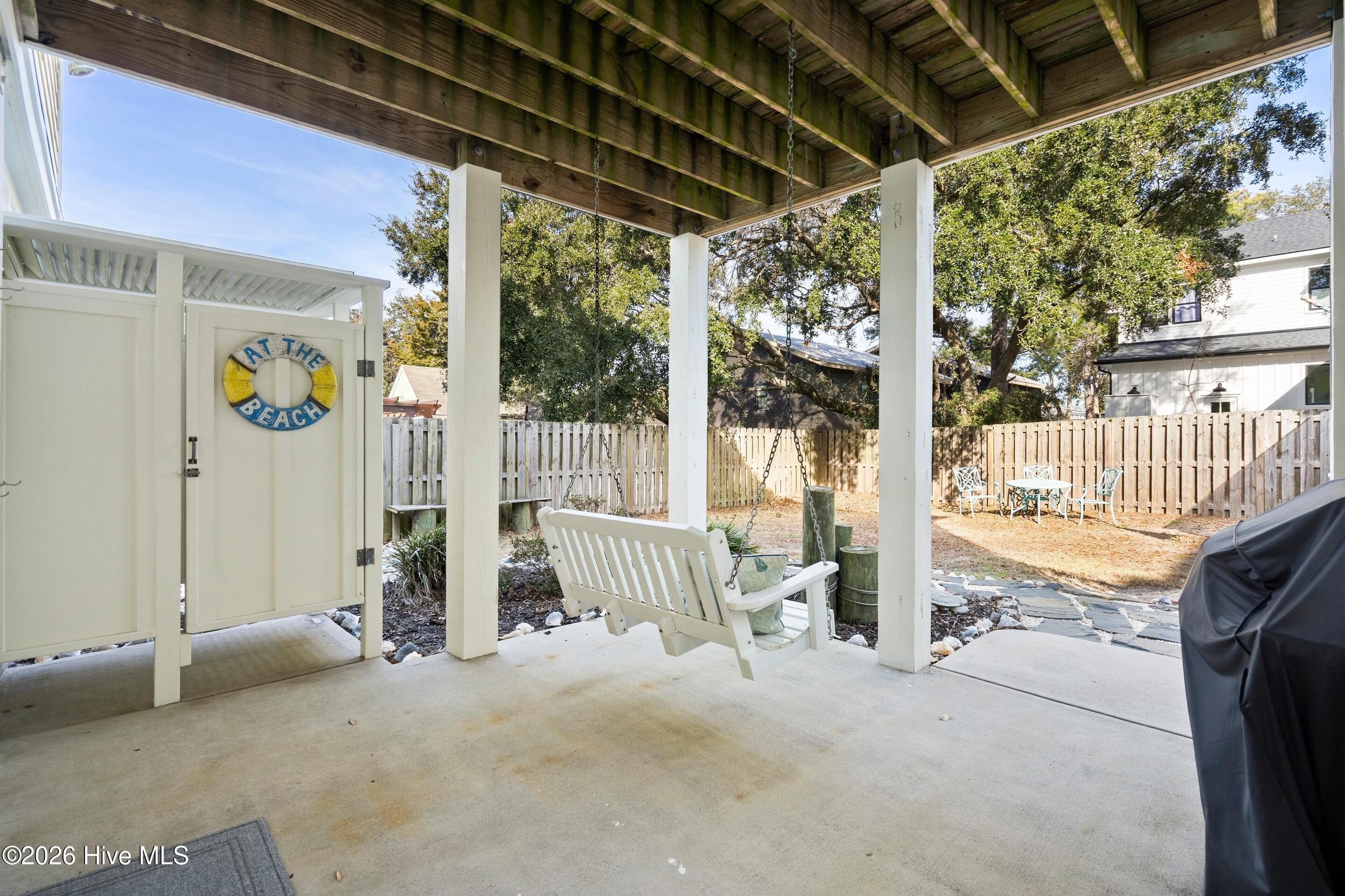 100549169 | Photo 57