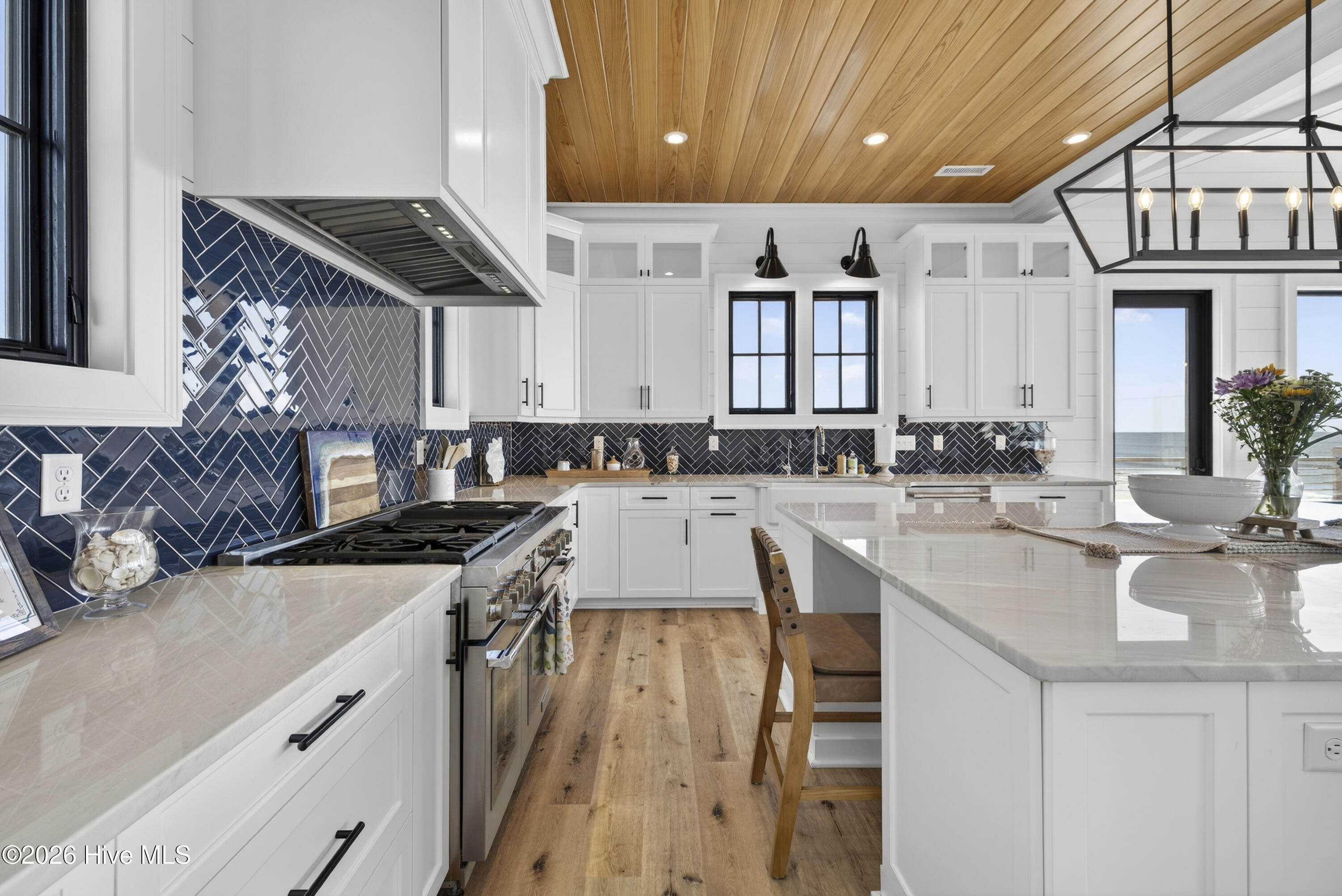 1423 N Shore Drive, Surf City, NC, 28445