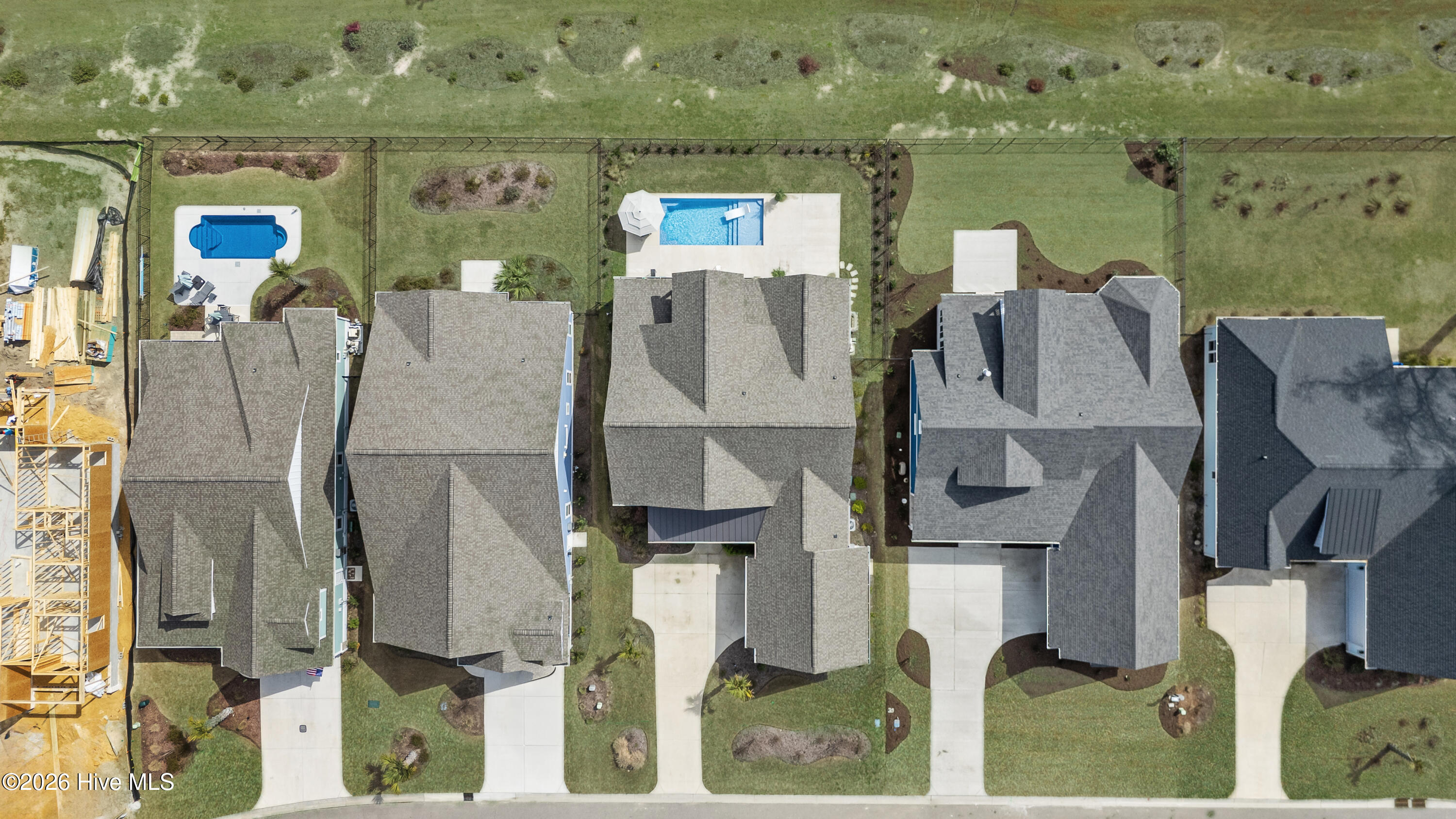 100559314 | Photo 52