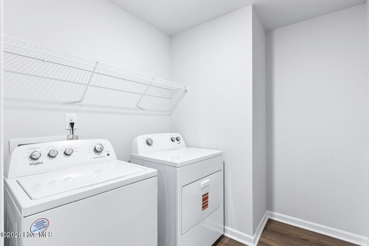 100533204 | Photo 26