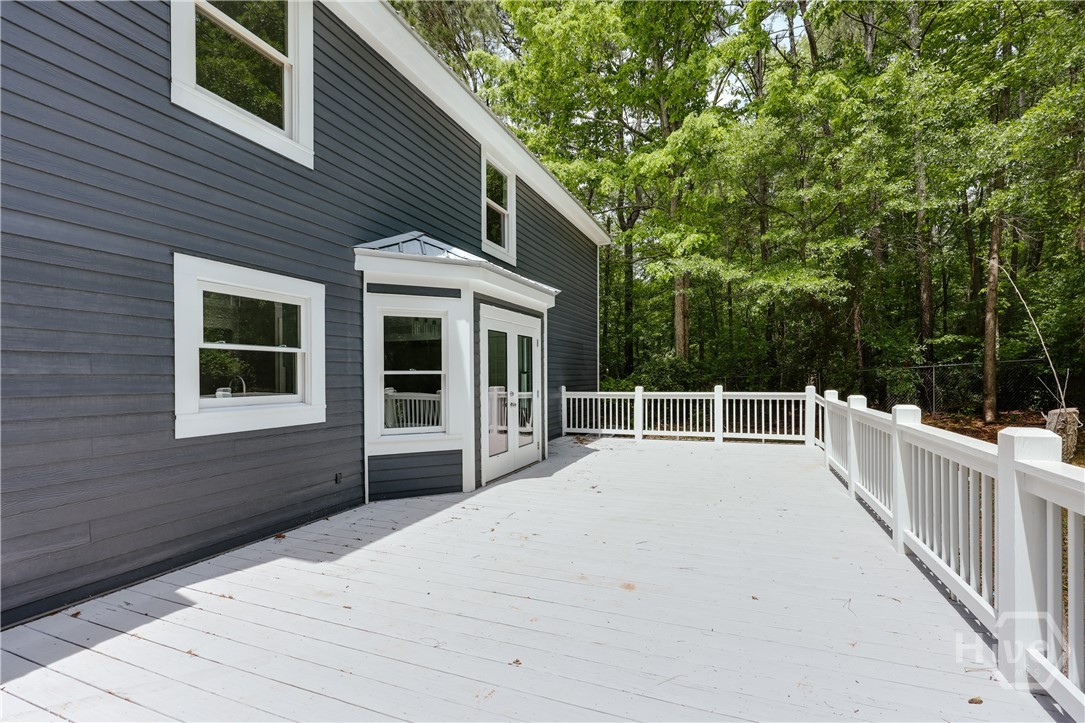 155 Hunters Pointe Drive