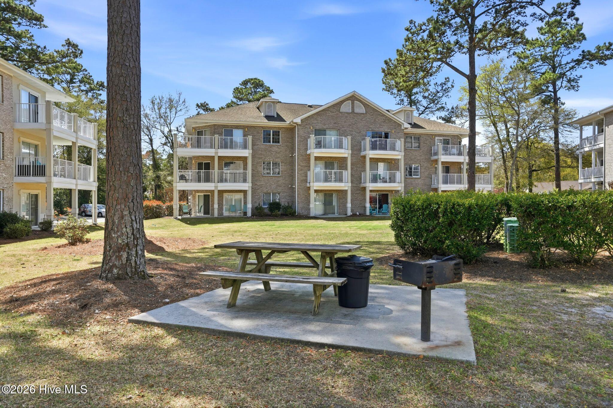 100564188 | Photo 27