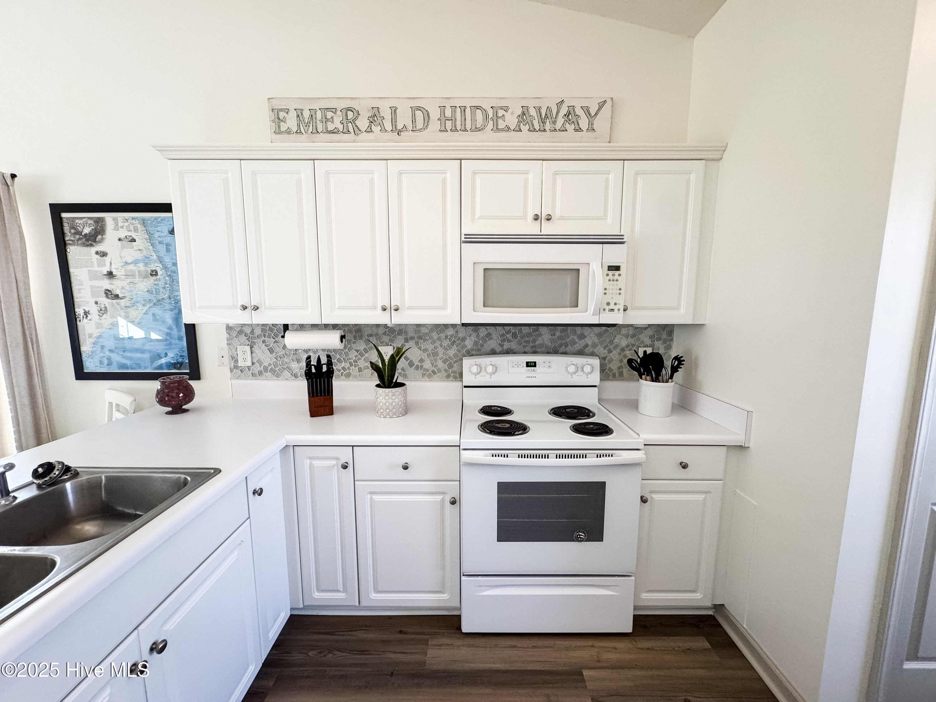 100541804 | Photo 10