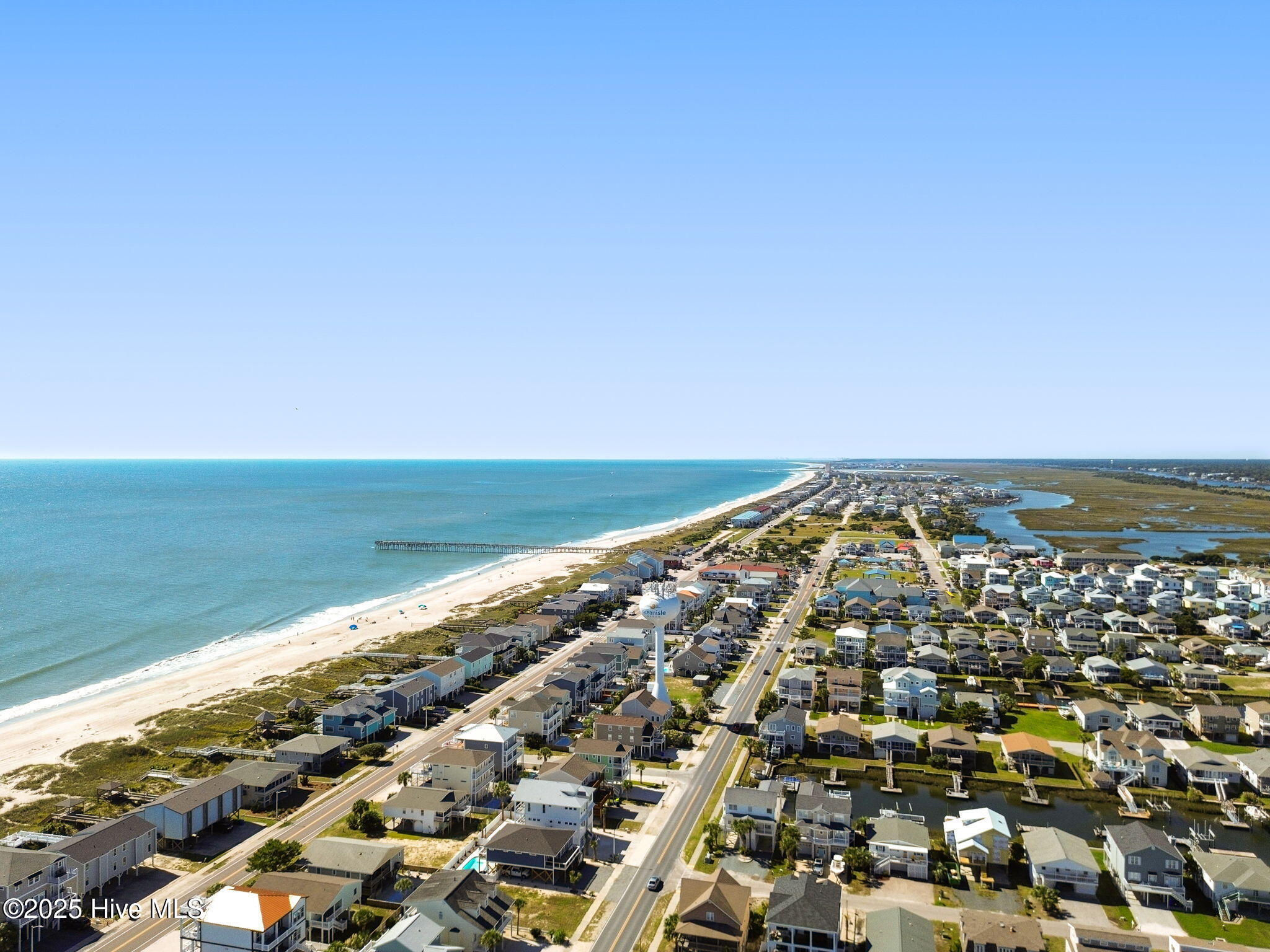 100525403 | Photo 56