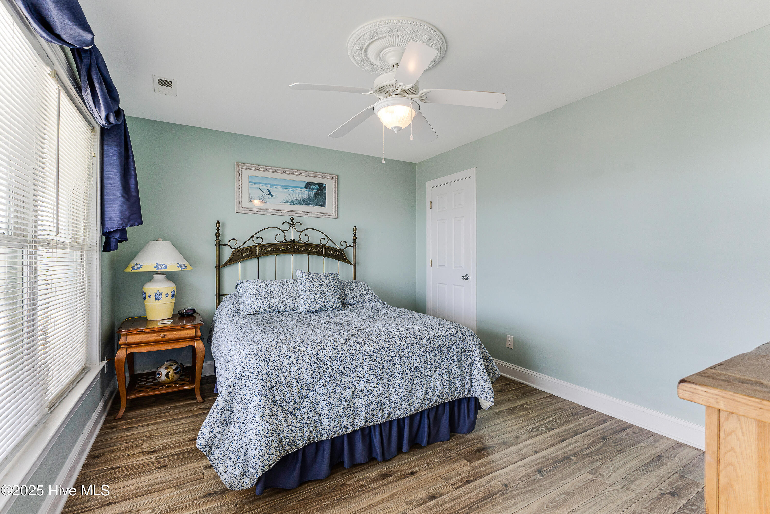 100515525 | Photo 30