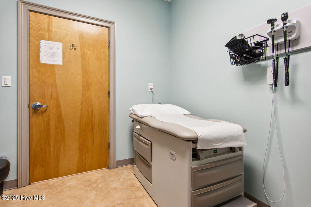 4275 Western Boulevard, Jacksonville, NC, 28546