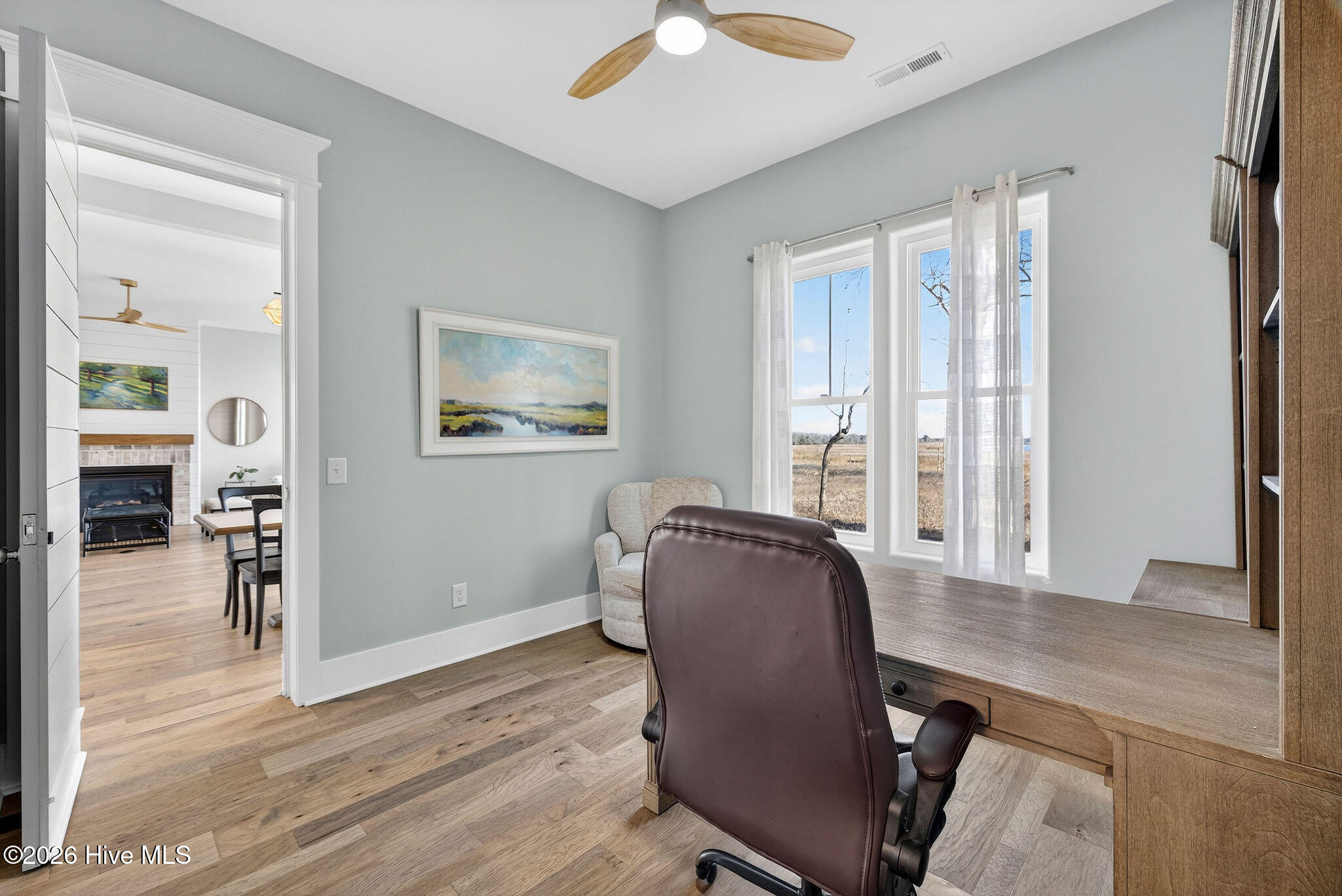 100552063 | Photo 30