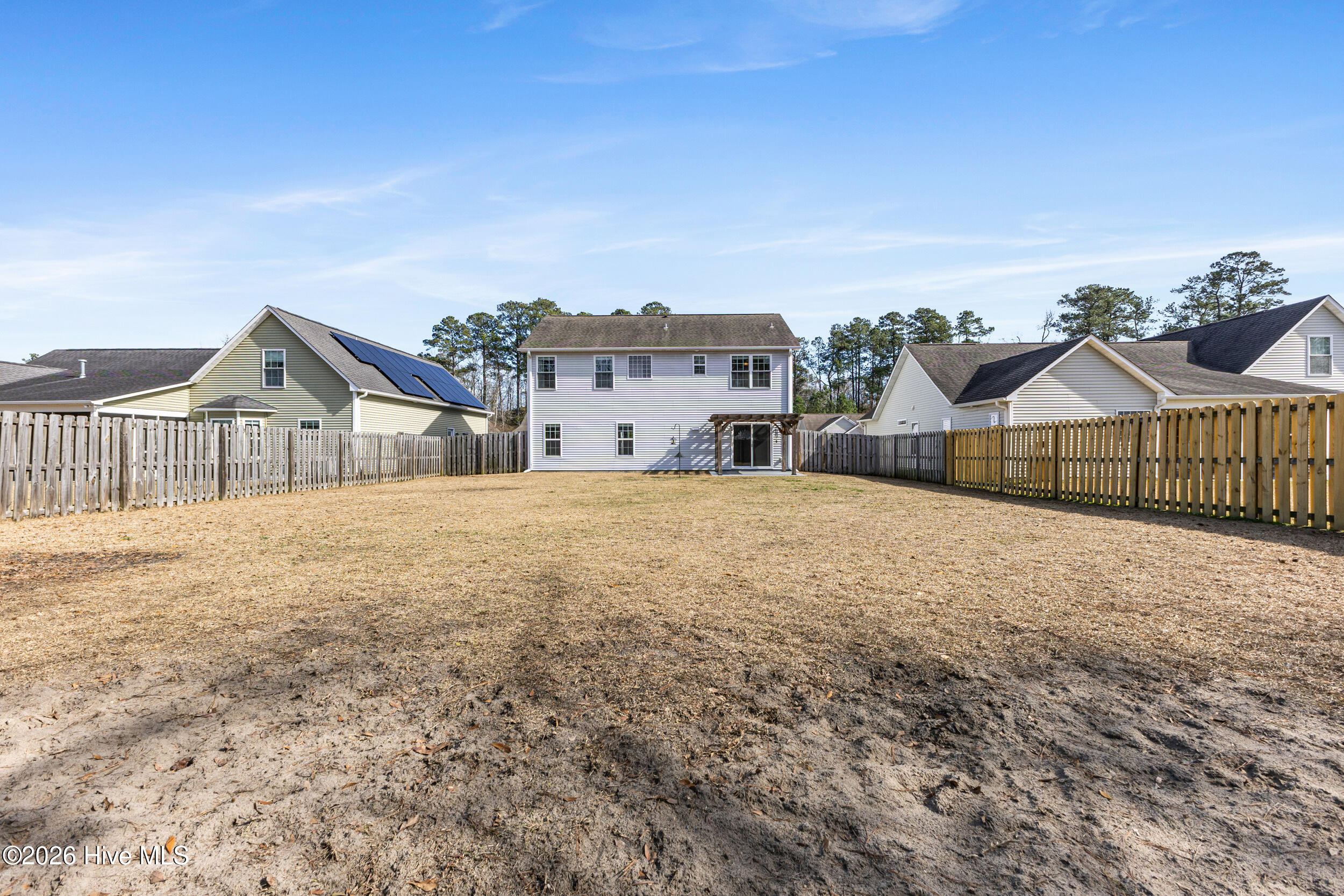 100557020 | Photo 31