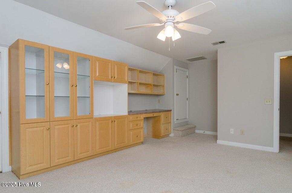 100546569 | Photo 13