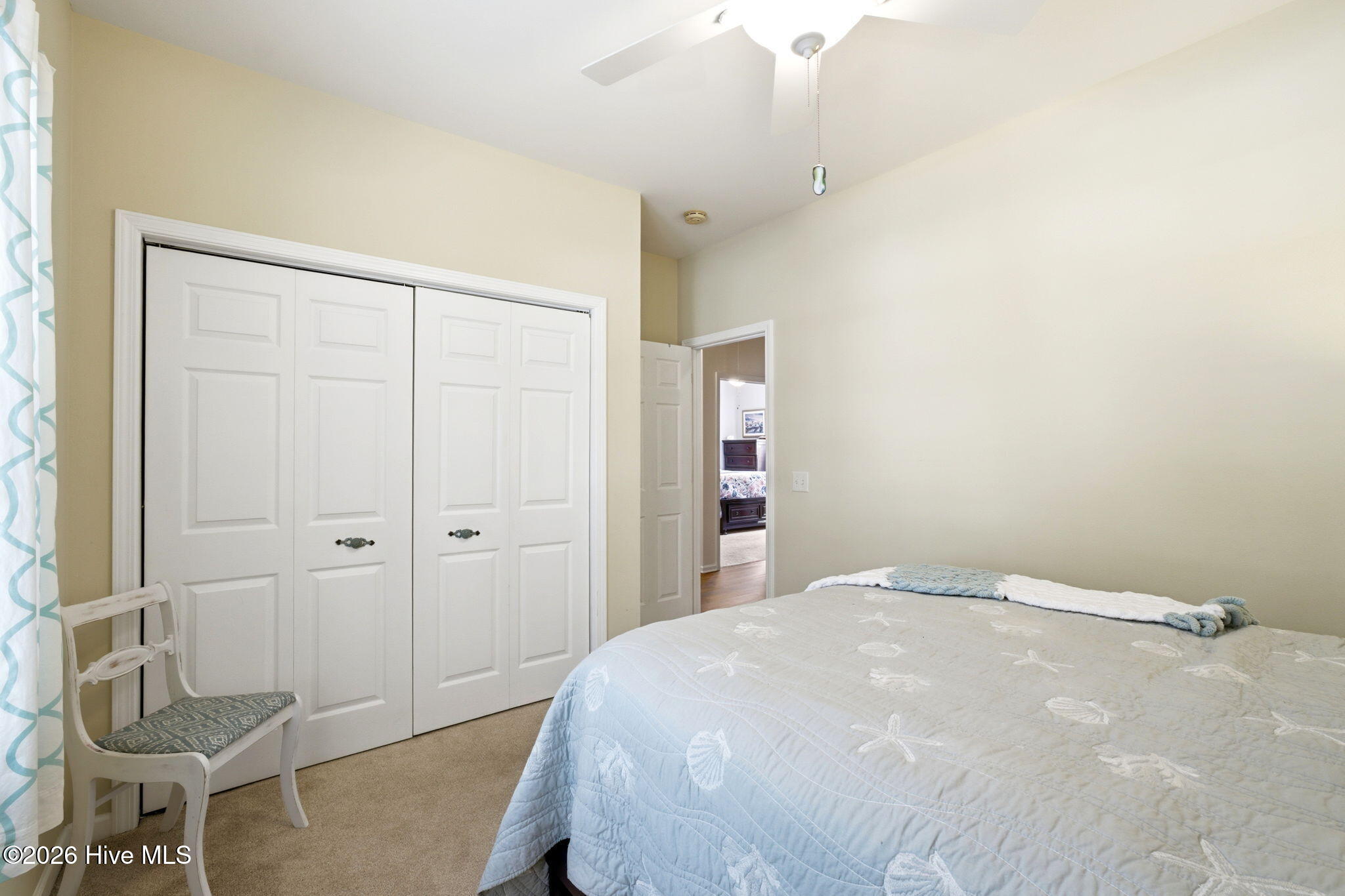 100565063 | Photo 44